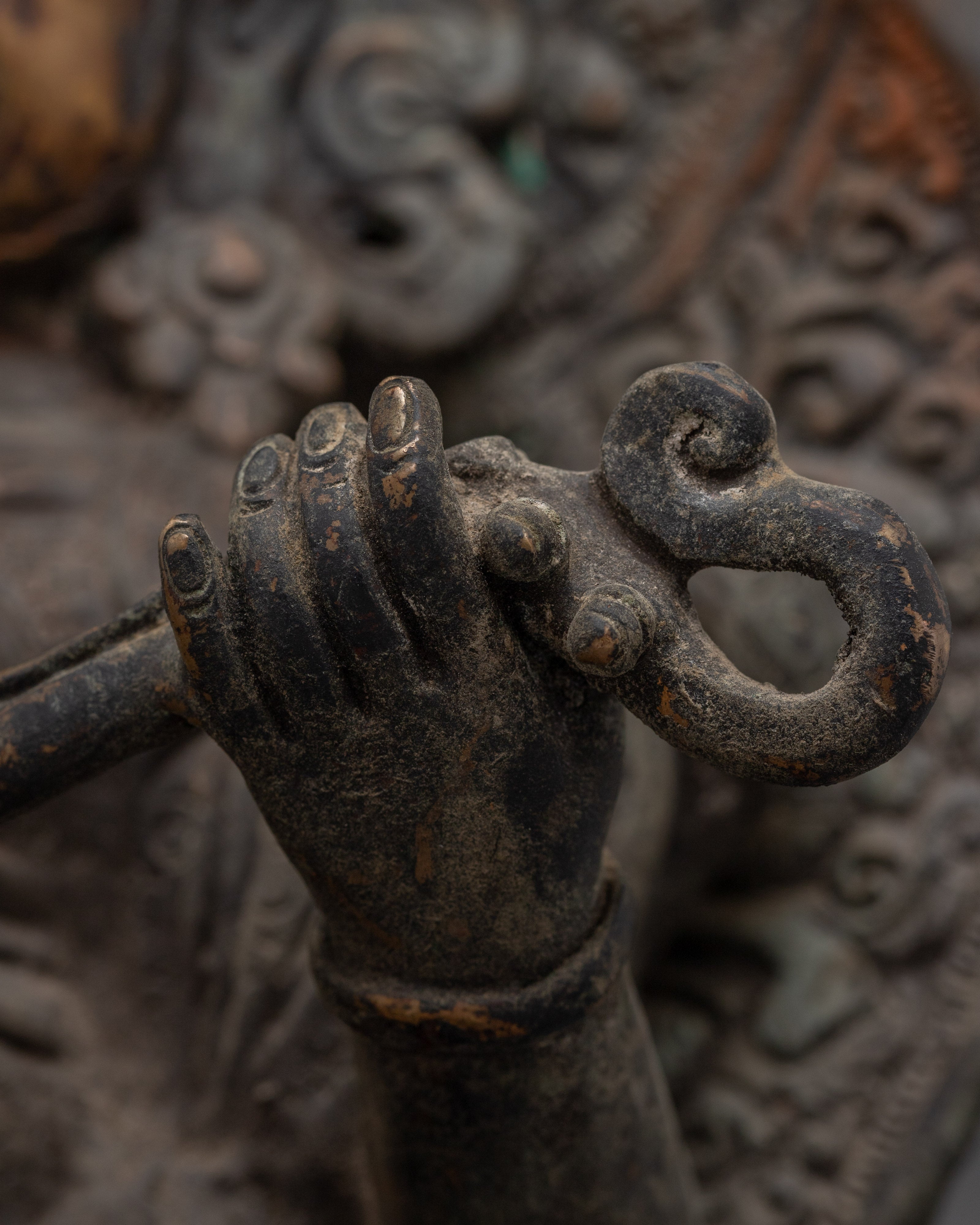 Dhatarattha Statue | Guardian King of the East
