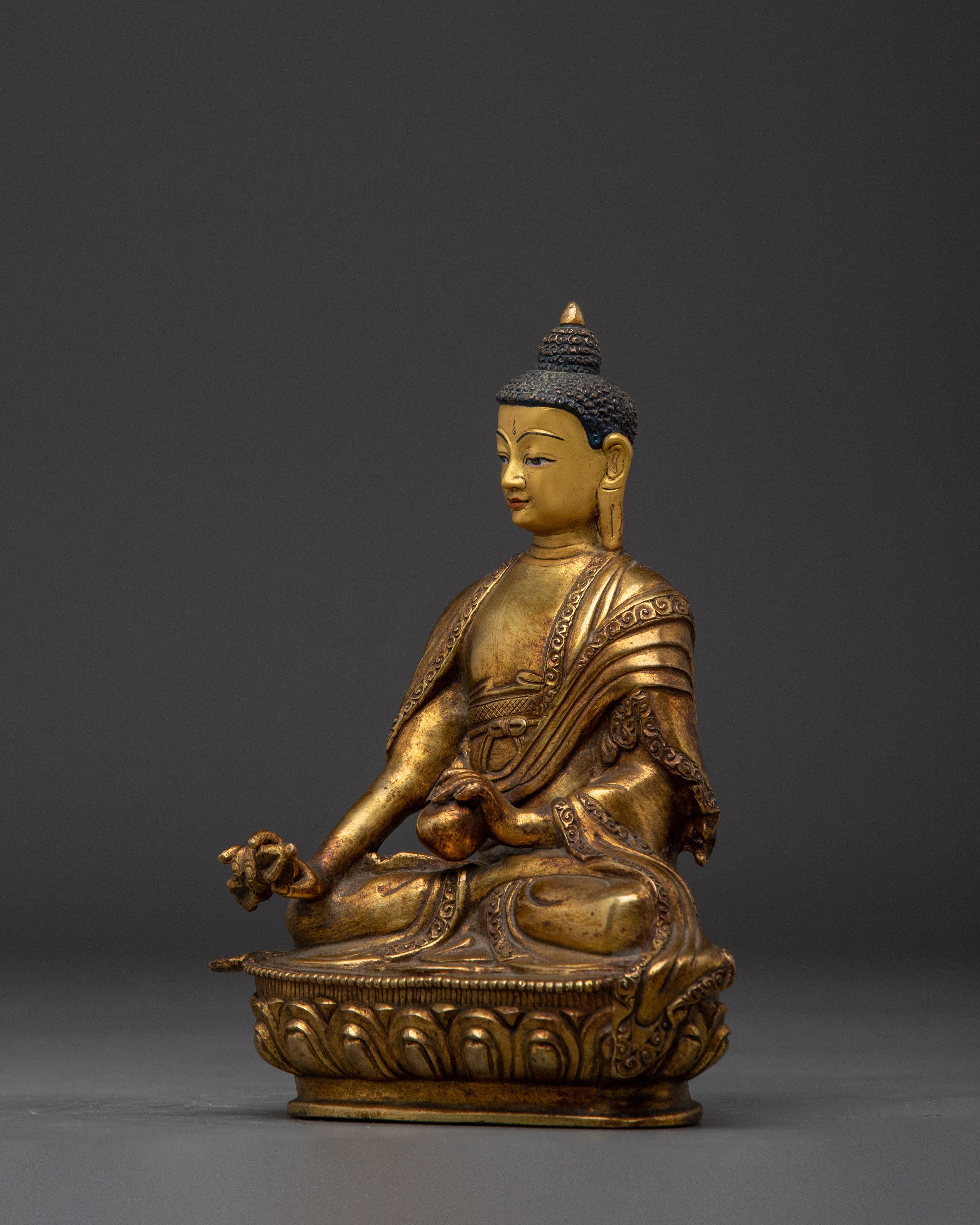 Shakya Senge Statue for Decor | Spiritual Guardian