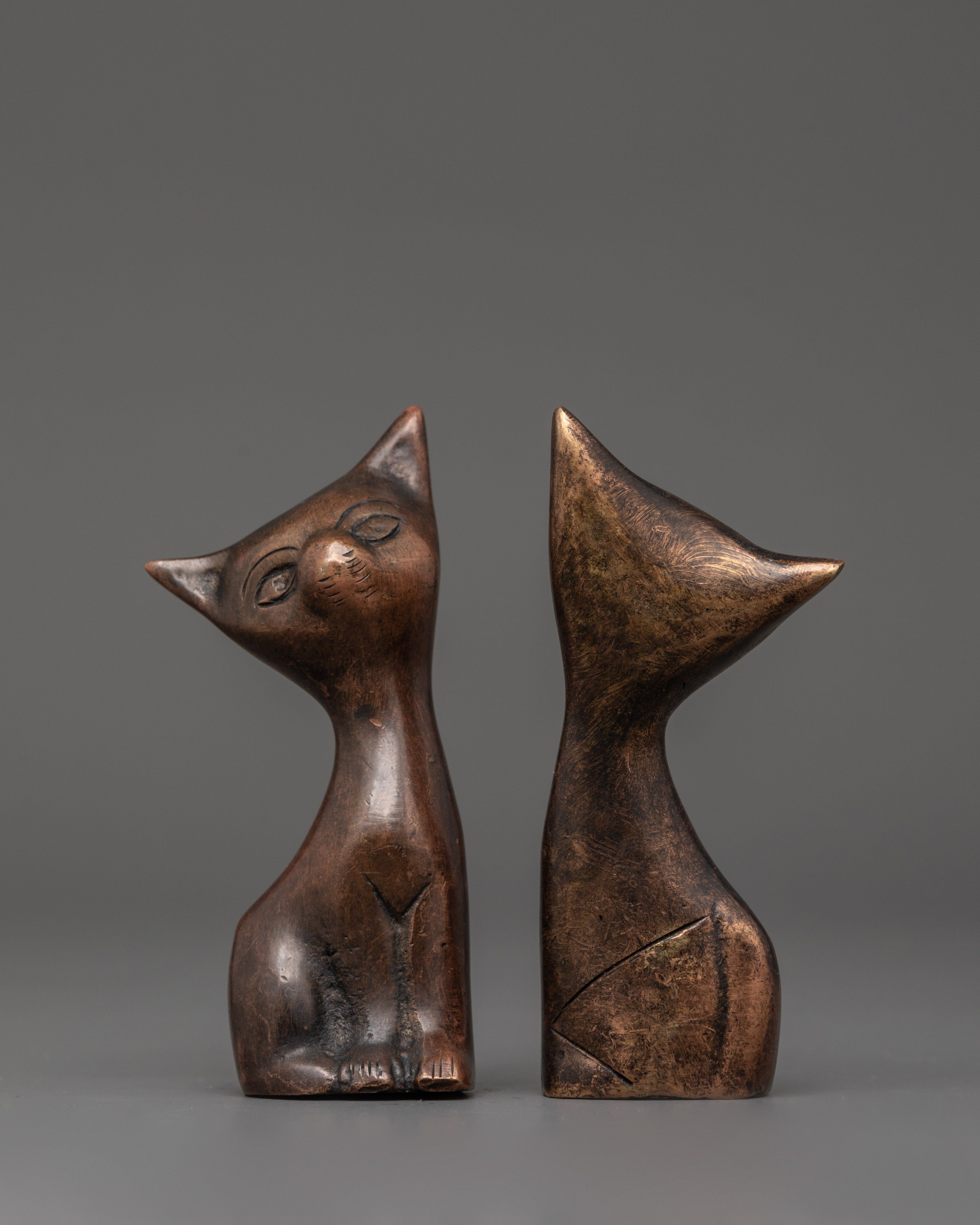 Handcrafted Decorative Cat Figurine Set | Oxidized Copper Cat Sculpture
