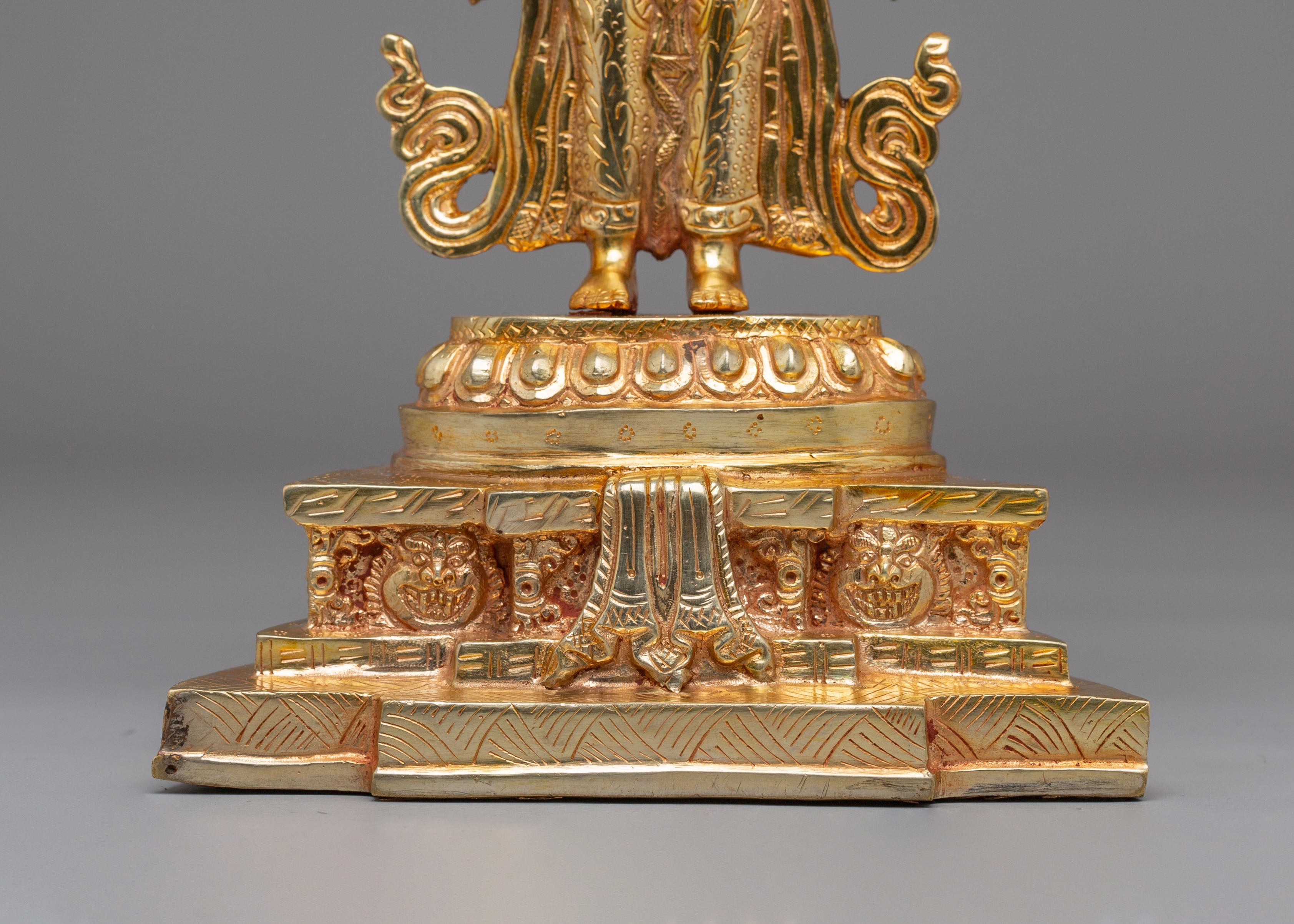 1000 Armed Chenrezig Deity Statue | Avalokiteshvara Buddhist Deity
