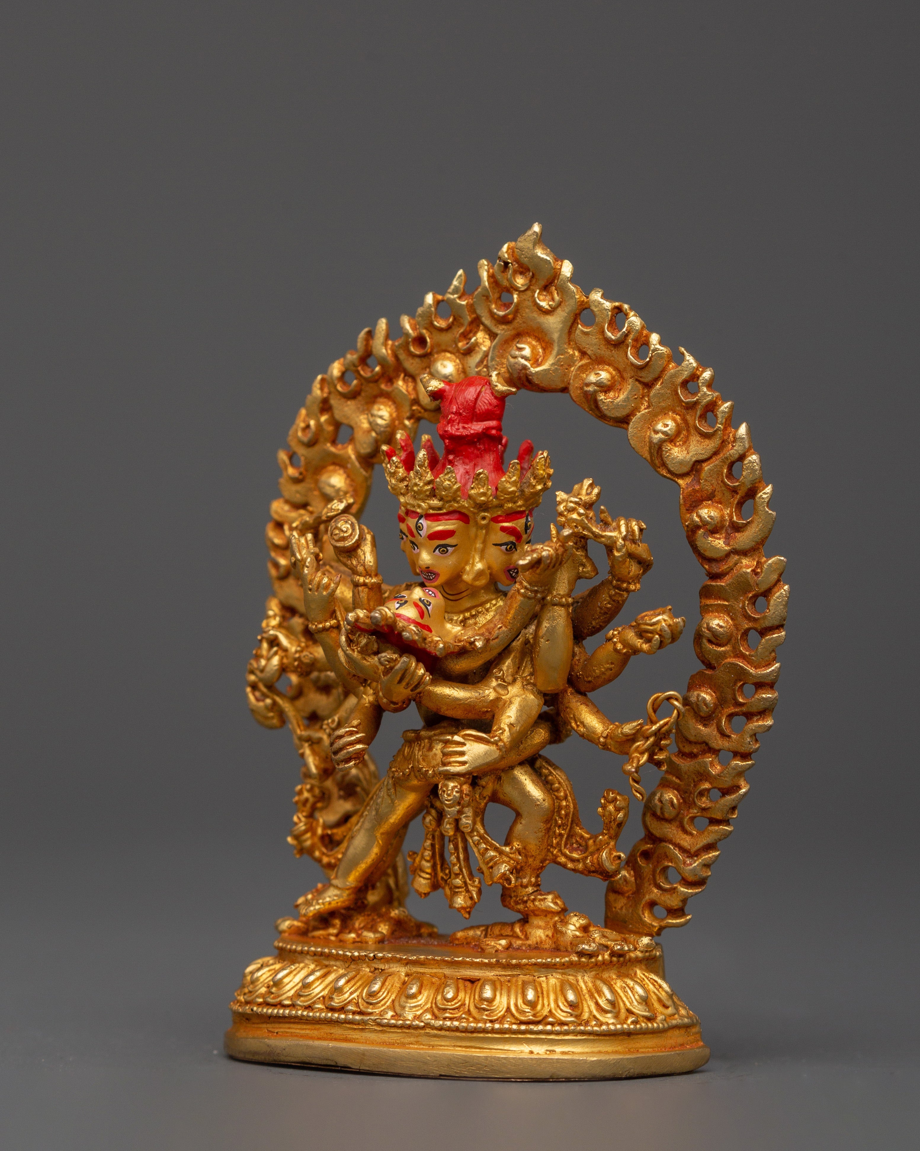 Chakrasambhara Statue in Gold-Plated Copper | Tantric Deity Sculpture for Zen Artwork