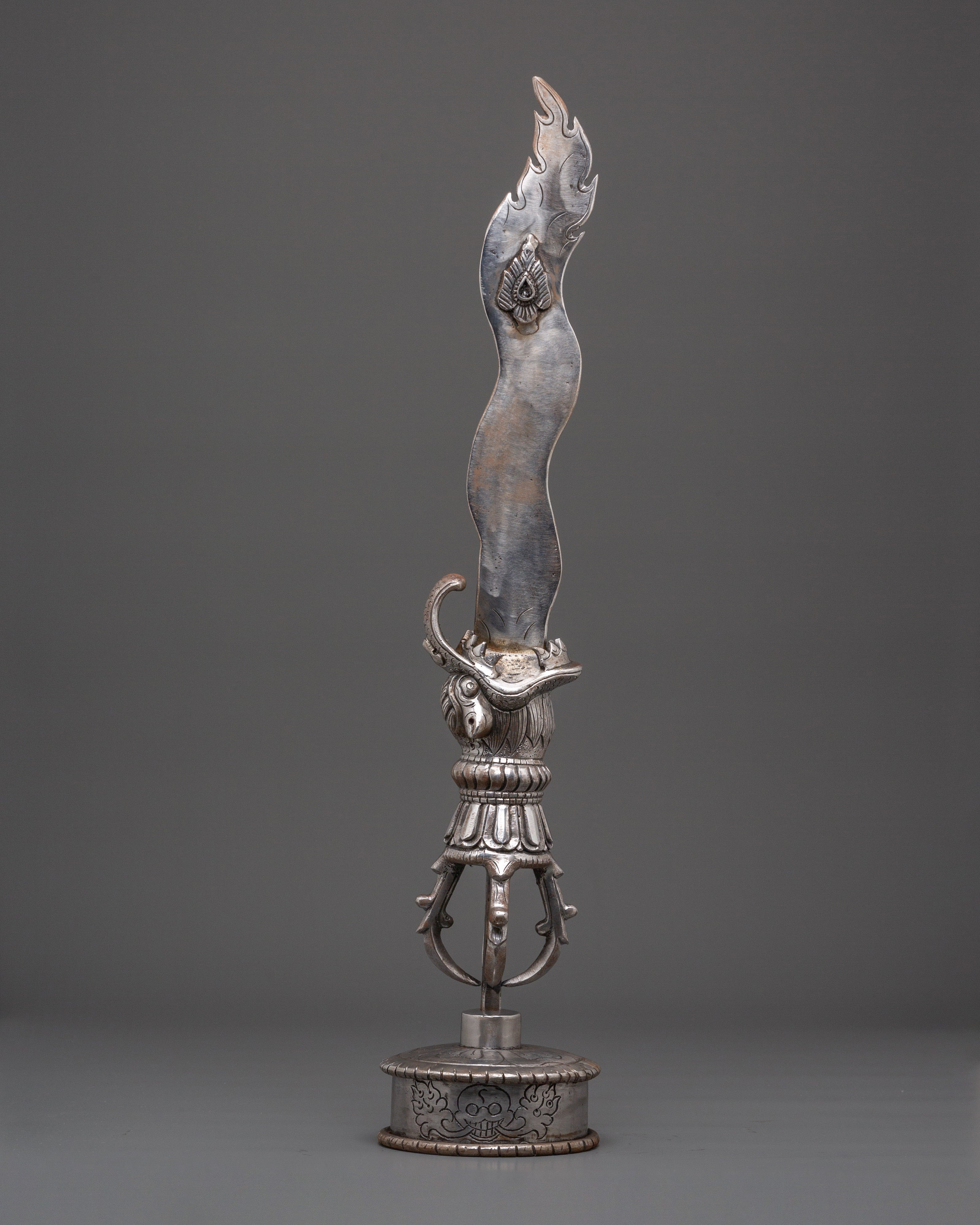 Traditional spiritual weapon