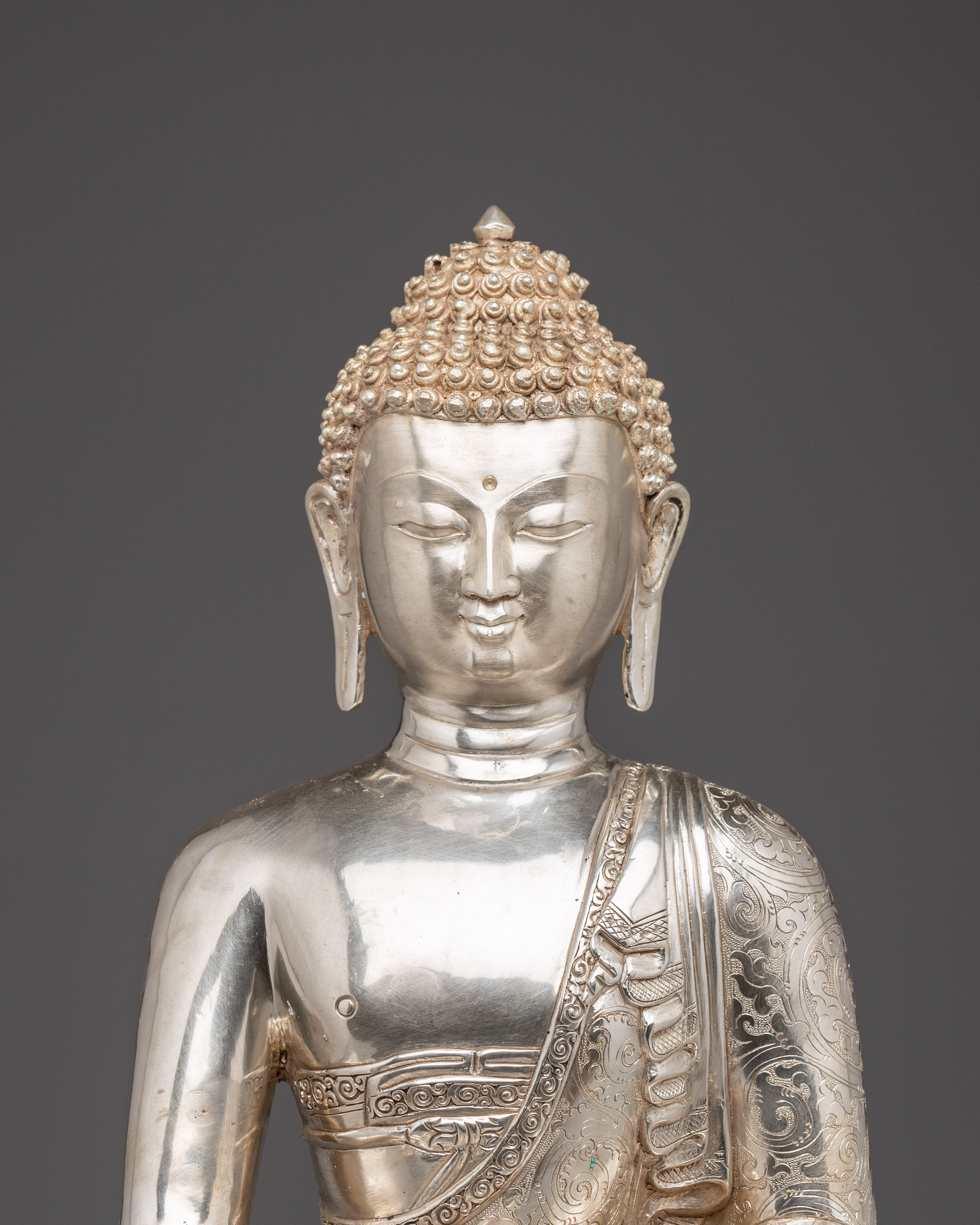 Serene Silver Shakyamuni Buddha Artwork | Enlightenment Symbol