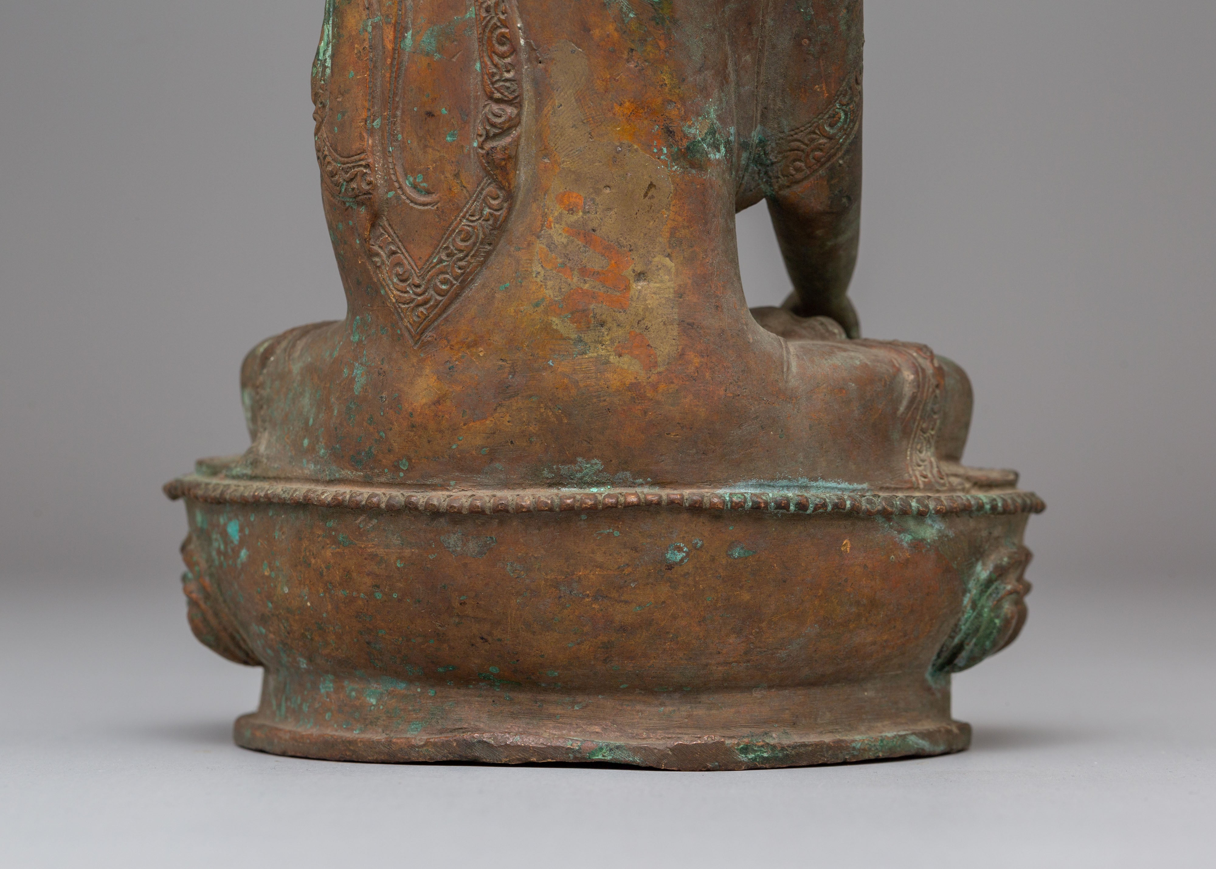 Peaceful Shakyamuni Buddha Sculpture | Ideal for Rituals