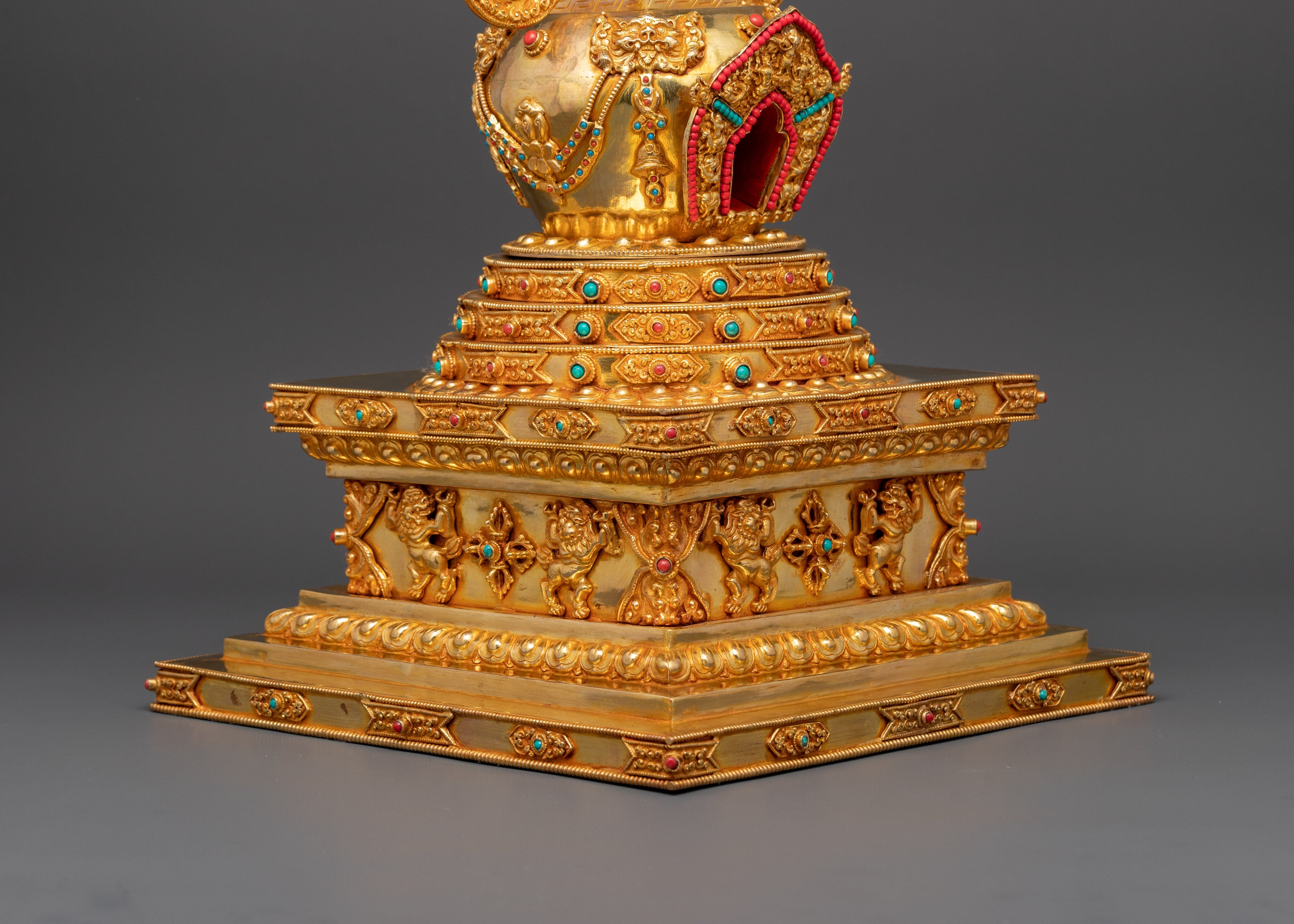 Buddhist Tibetan Religious Stupa | Perfect for Buddhist Altars