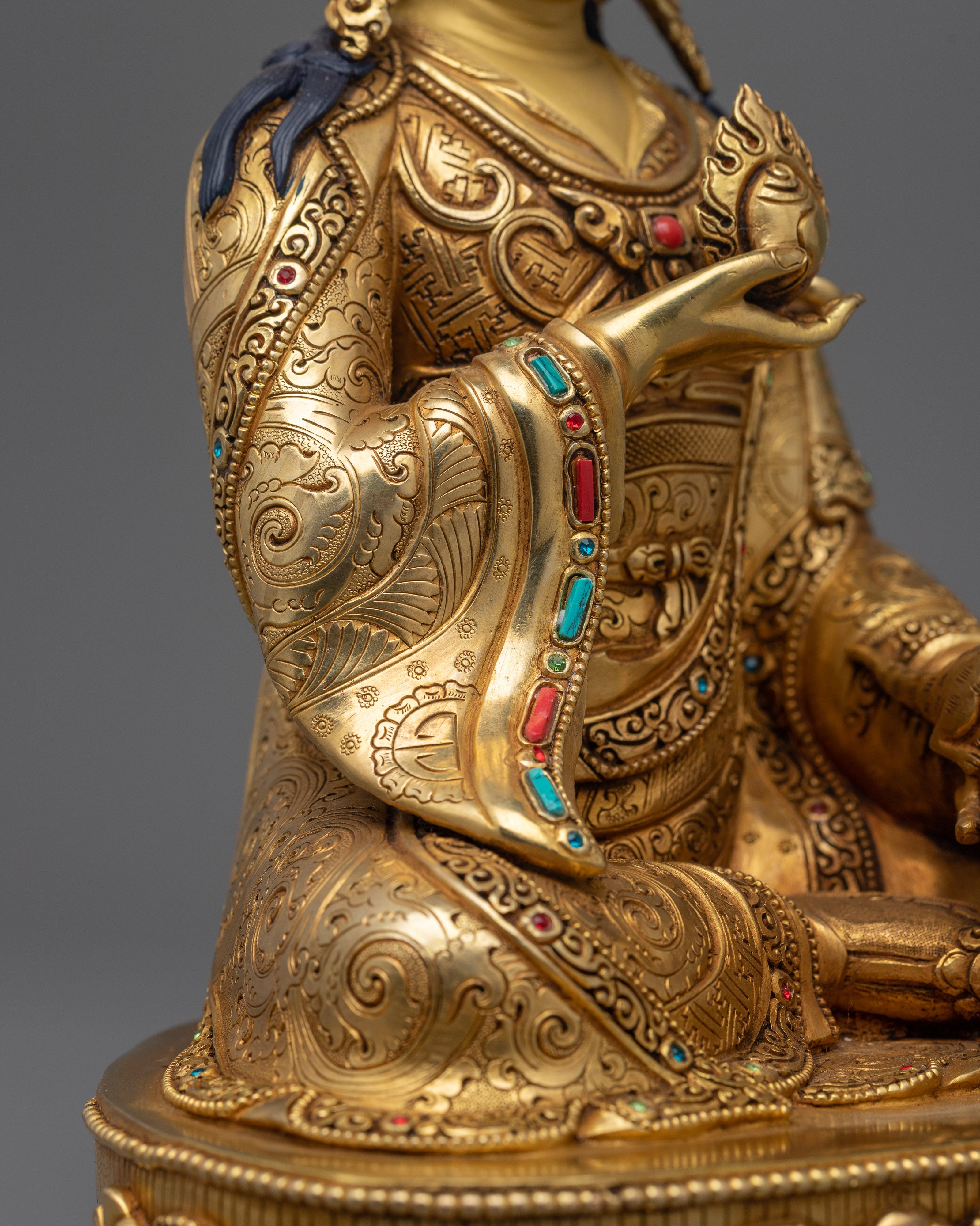 Tantric Guru Norla Statue | Embodiment of Prosperity and Abundance