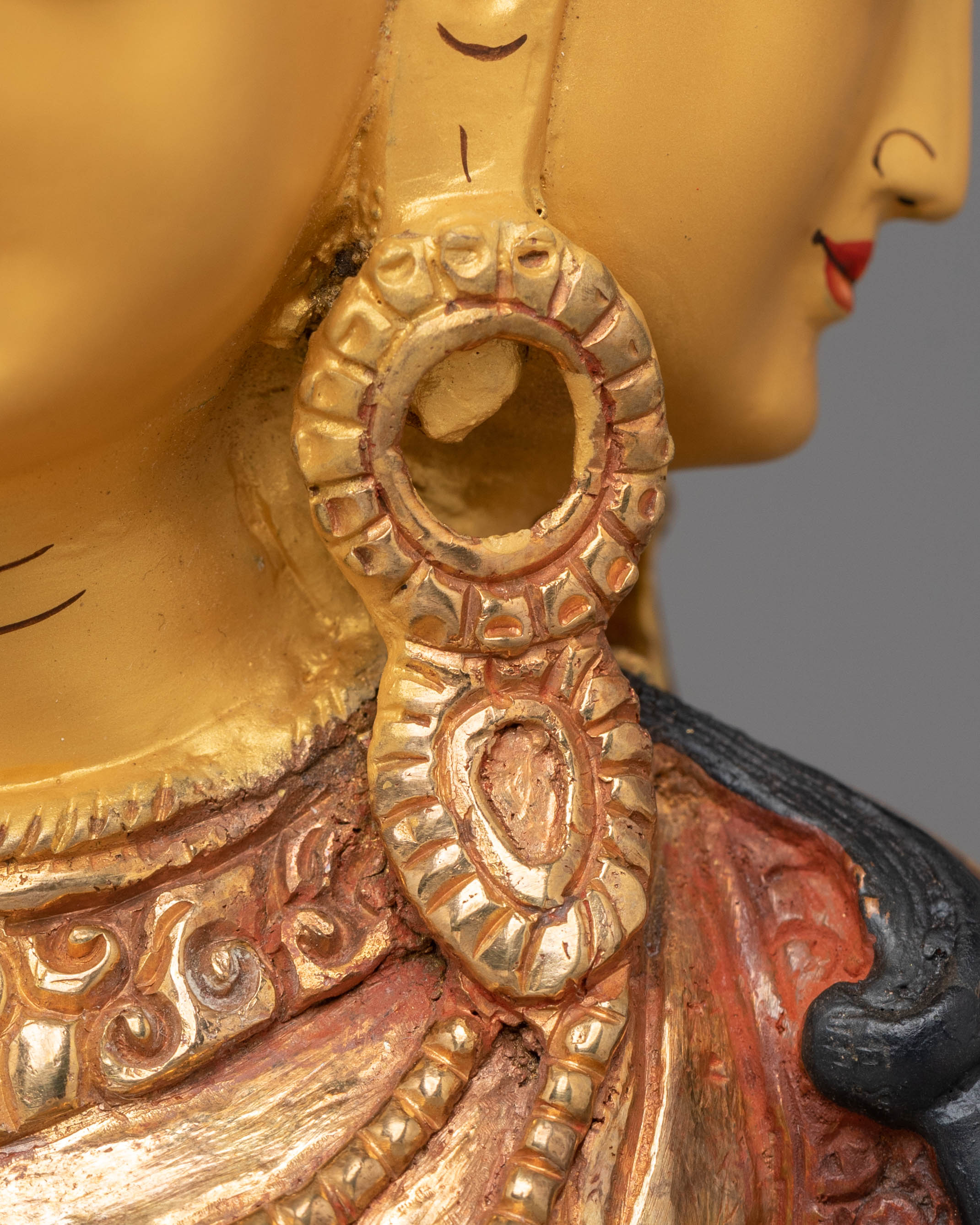 Handmade Copper Vairocana Statue | Symbol of Wisdom & Purity for Sacred Spaces