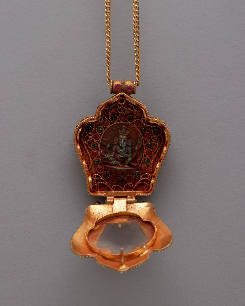 Lord Ganesh Ghau Locket | Spiritual Amulet Infusing Wisdom, Prosperity, and Protection