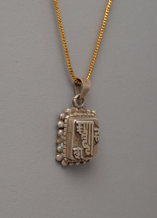 Om Mani Padma Hum Mantra Locket | Handcrafted Silver Locket for Spiritual Protection