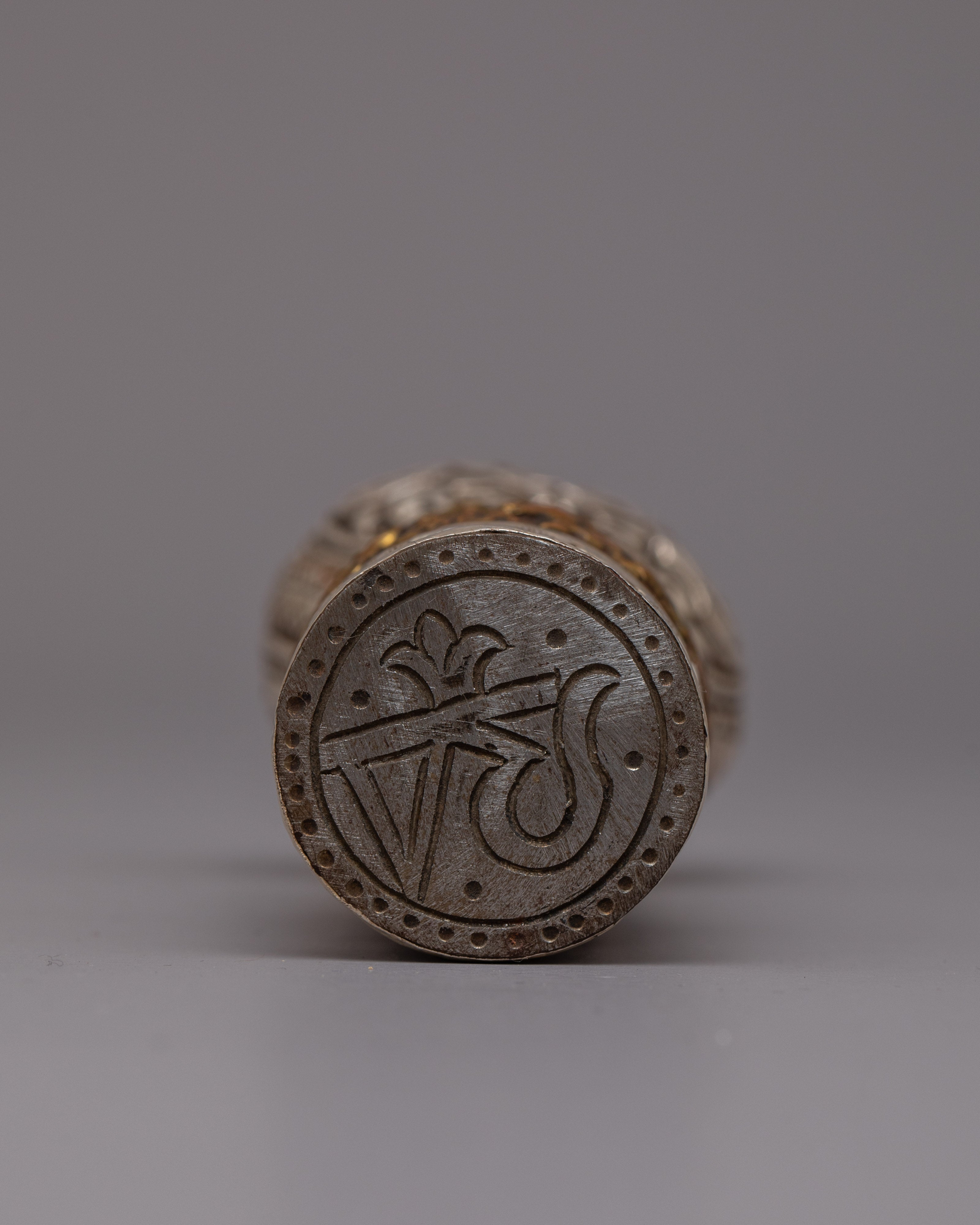 Auspicious Tibetan Seal | Handmade Religious Tool Highlighting Tibetan Symbolism