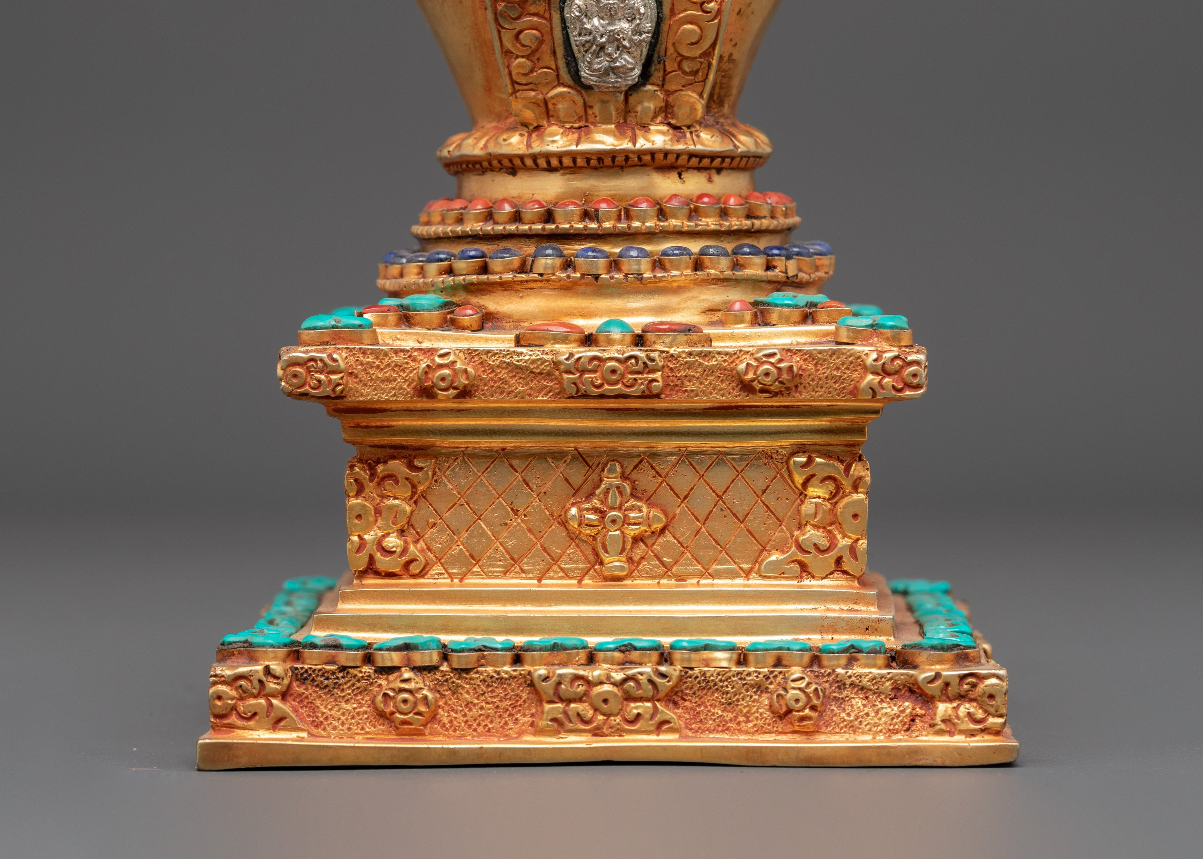 Golden Stupa for Ceremonies | Path to Enlightenment