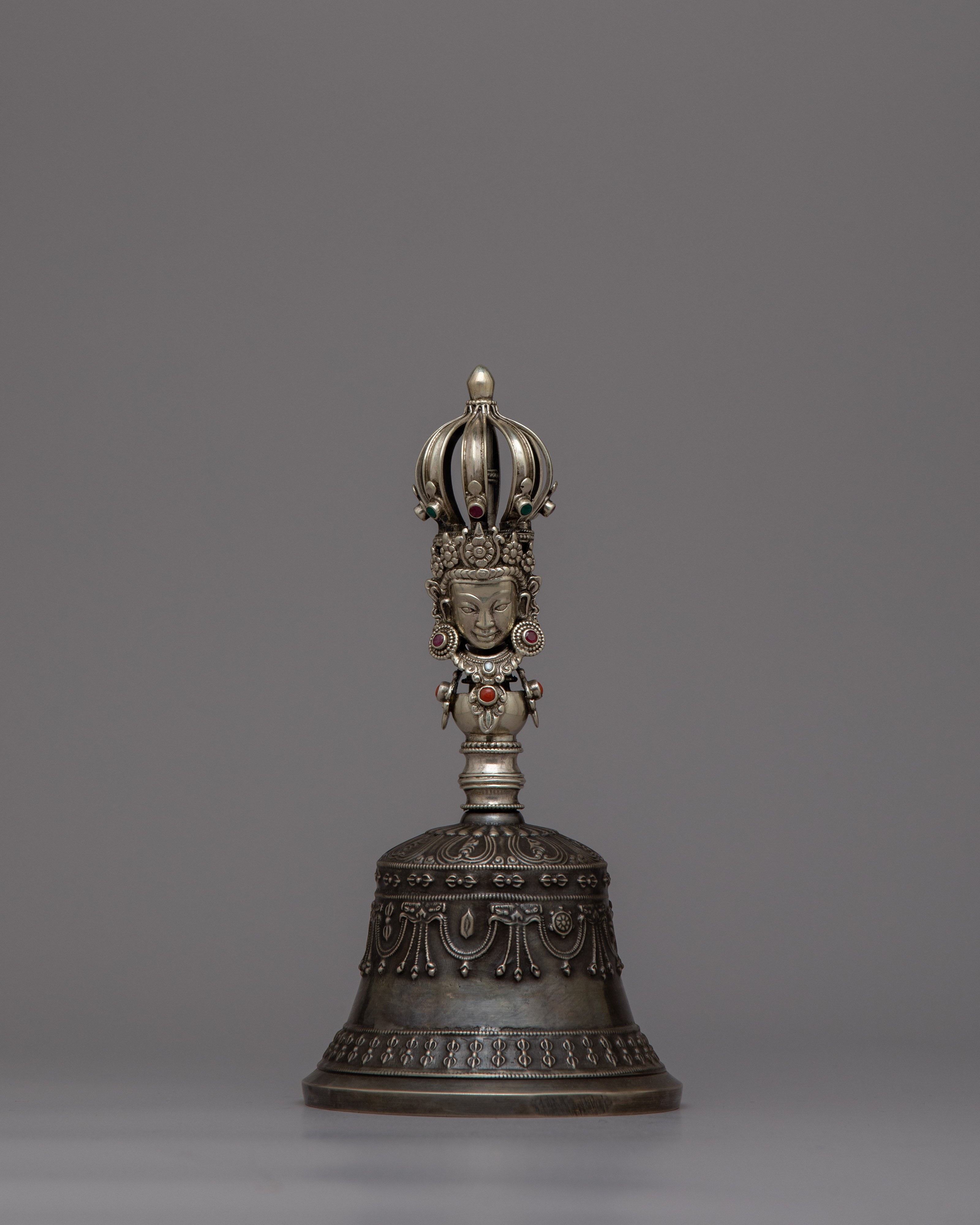Vajra Dorje and Bell Set | Buddhist Ritual Tools Reflecting Traditional Tibetan Craftsmanship