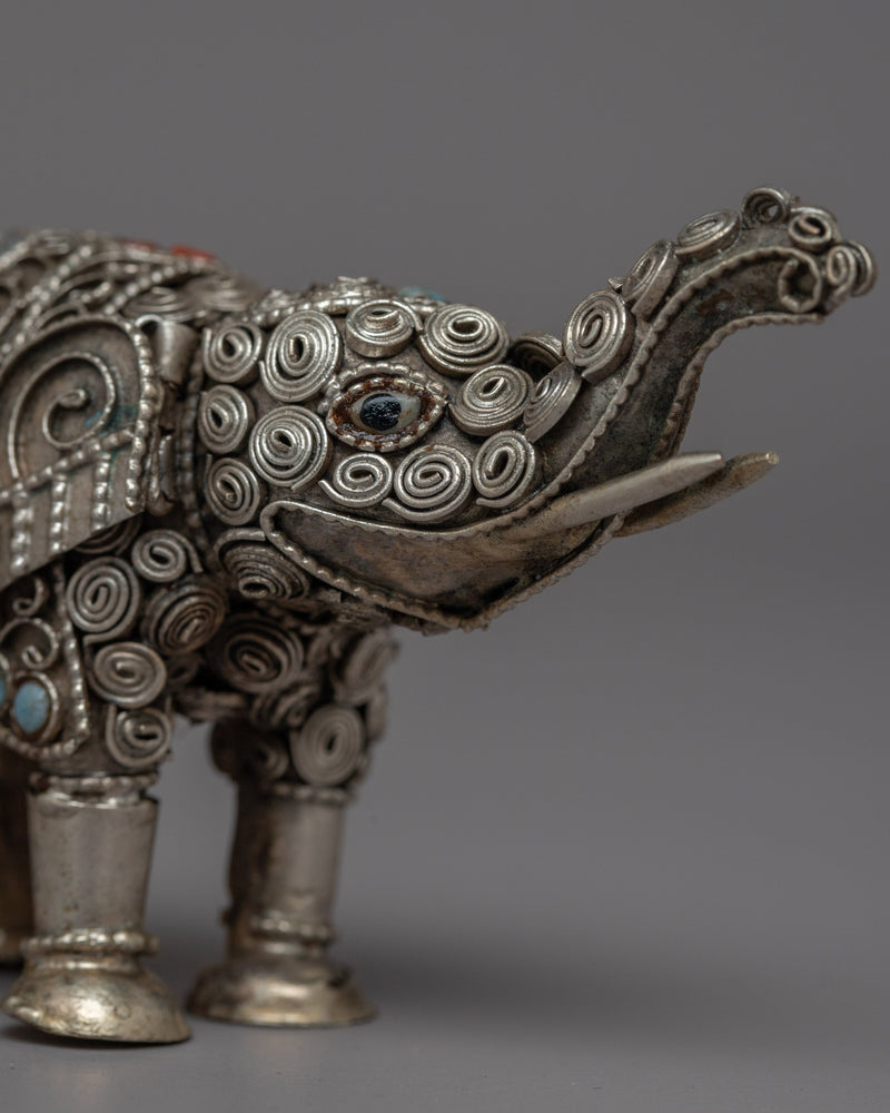 Elephant Statue Set  | Bring Symbolic Beauty and Grace to Your Space