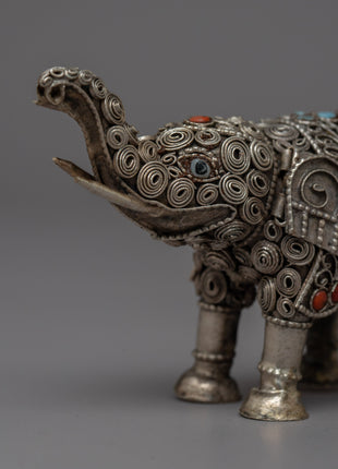 Elephant Statue Set  | Bring Symbolic Beauty and Grace to Your Space