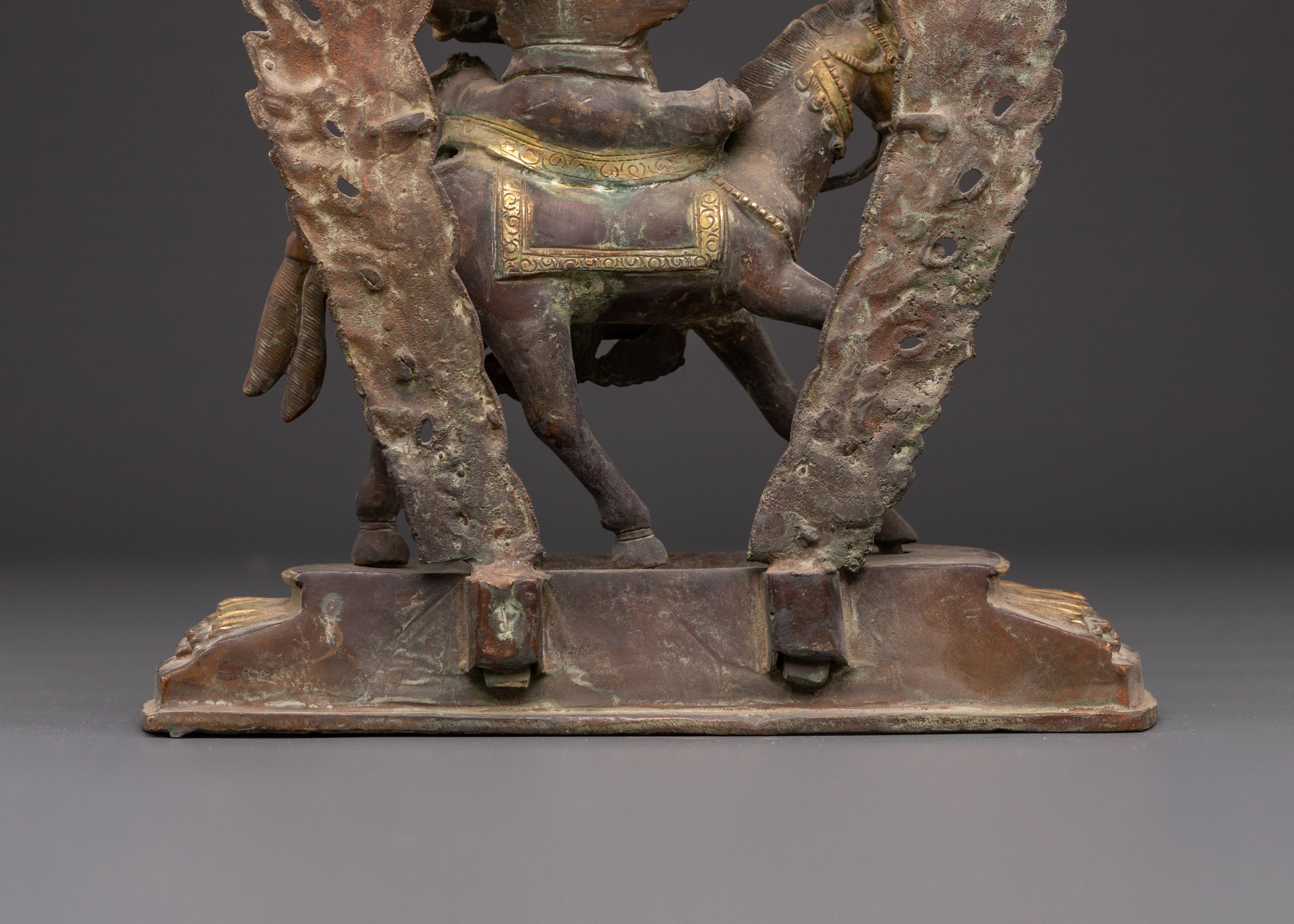 King Gesar | Statue for Courage & Prosperity