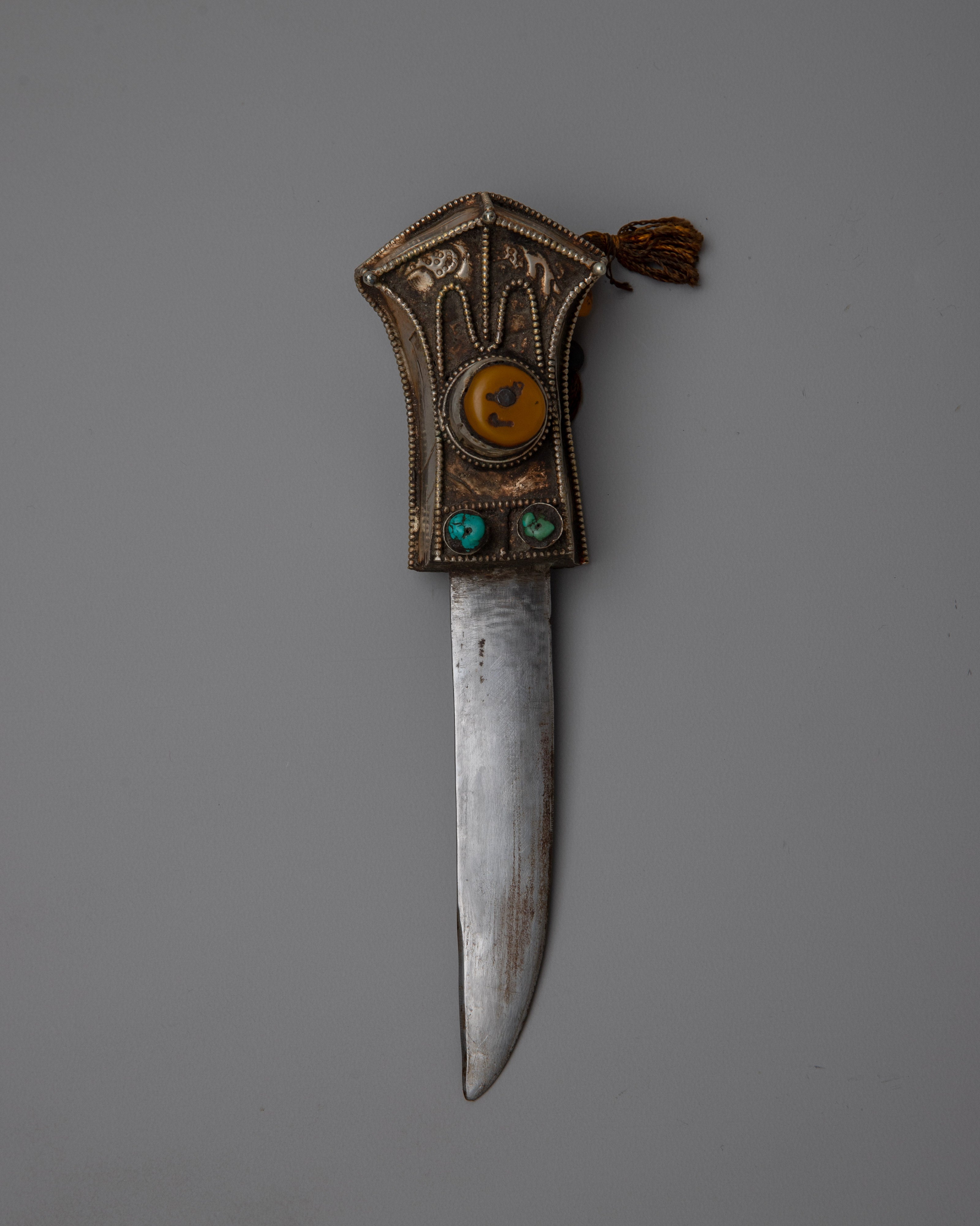Tibet Knife Tribal Ceremonial |  Handcrafted Blade for Unique Rituals