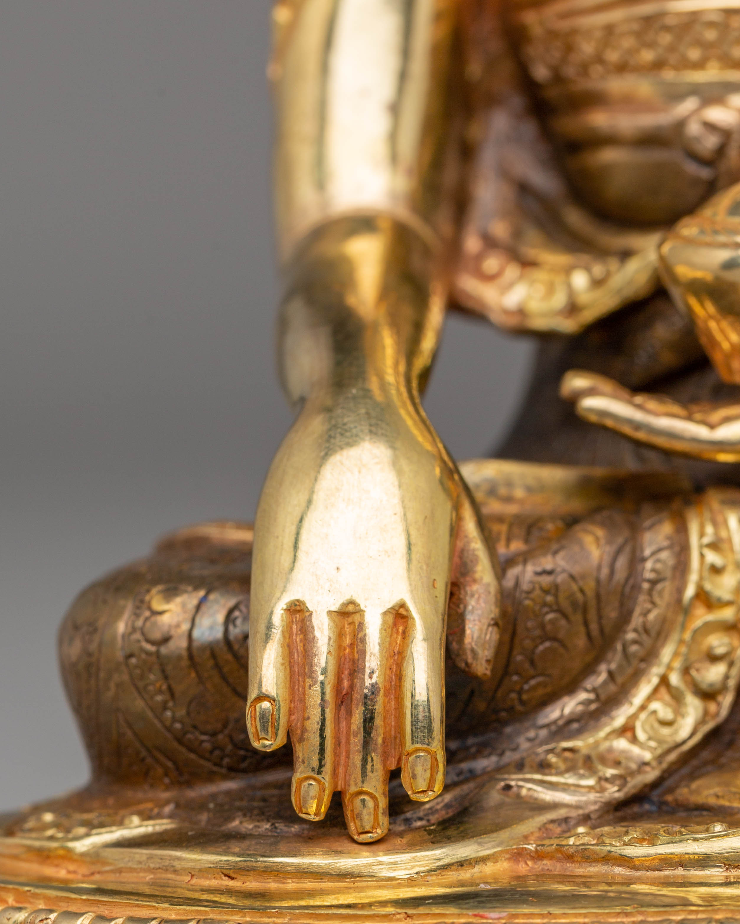 Shakyamuni Buddha Statue | Buddhist Sculpture for Temple & Home Decor