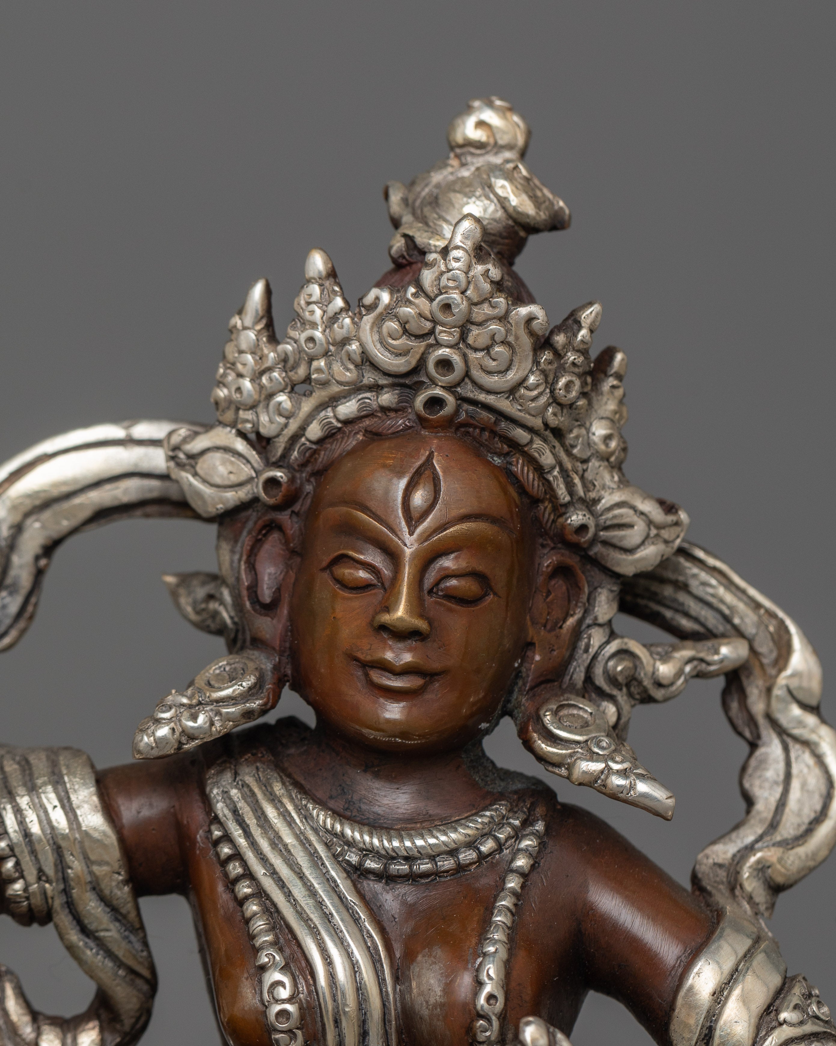 Tshiringma Tibetan Buddhist Goddess Figurine | Guardian of Abundance and Balance