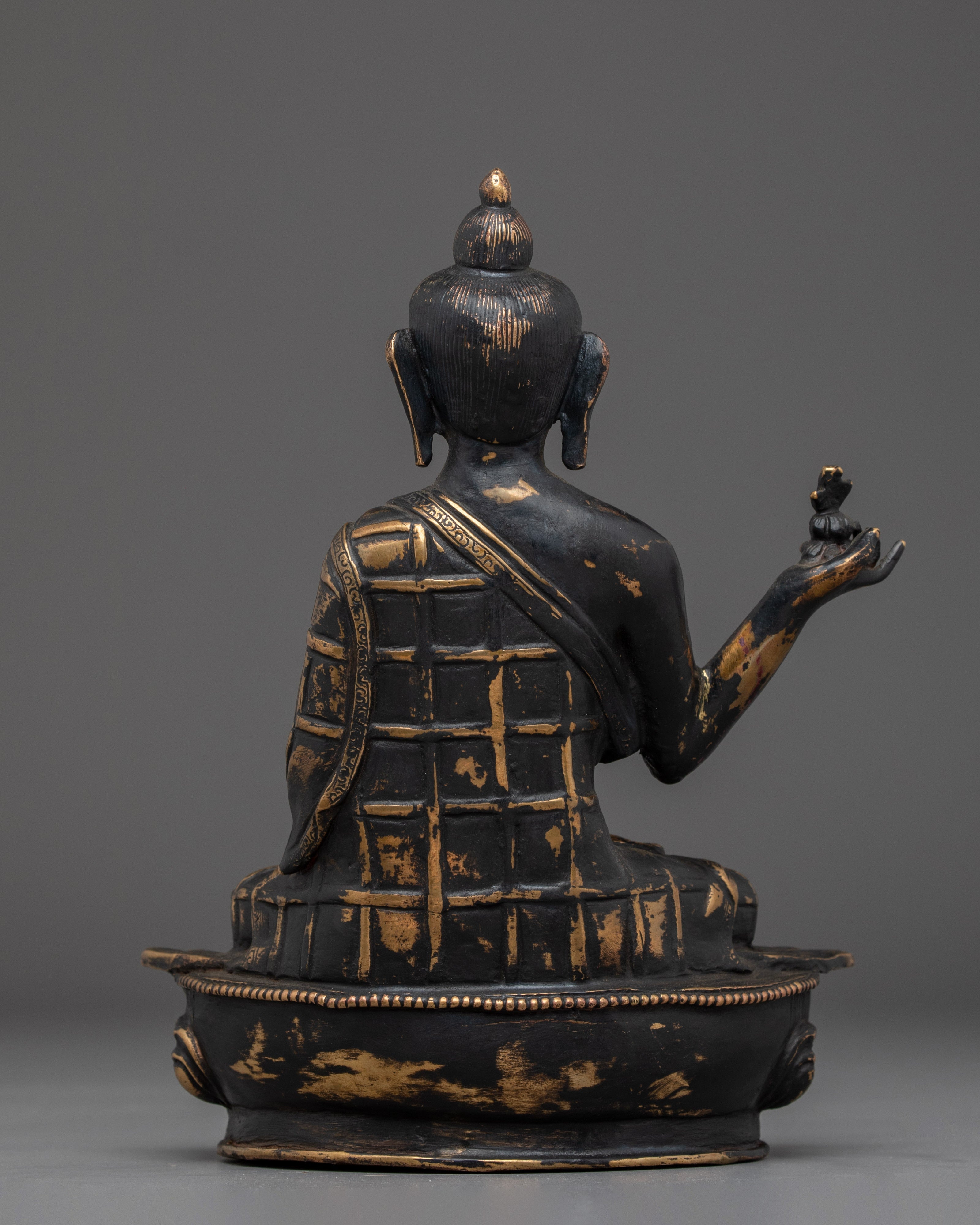 Handmade Tranquil Buddha Statue | Antique Finish Copper Meditation Sculpture