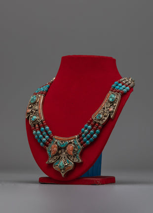 Turquoise White Stone Necklace |  Elegant and Versatile Necklace for Any Occasion