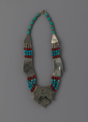 Turquoise White Stone Necklace |  Elegant and Versatile Necklace for Any Occasion