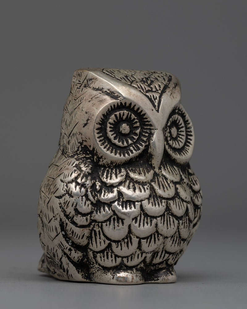 Owl Statue to Scare Birds | Sophisticated Decor Piece for Home