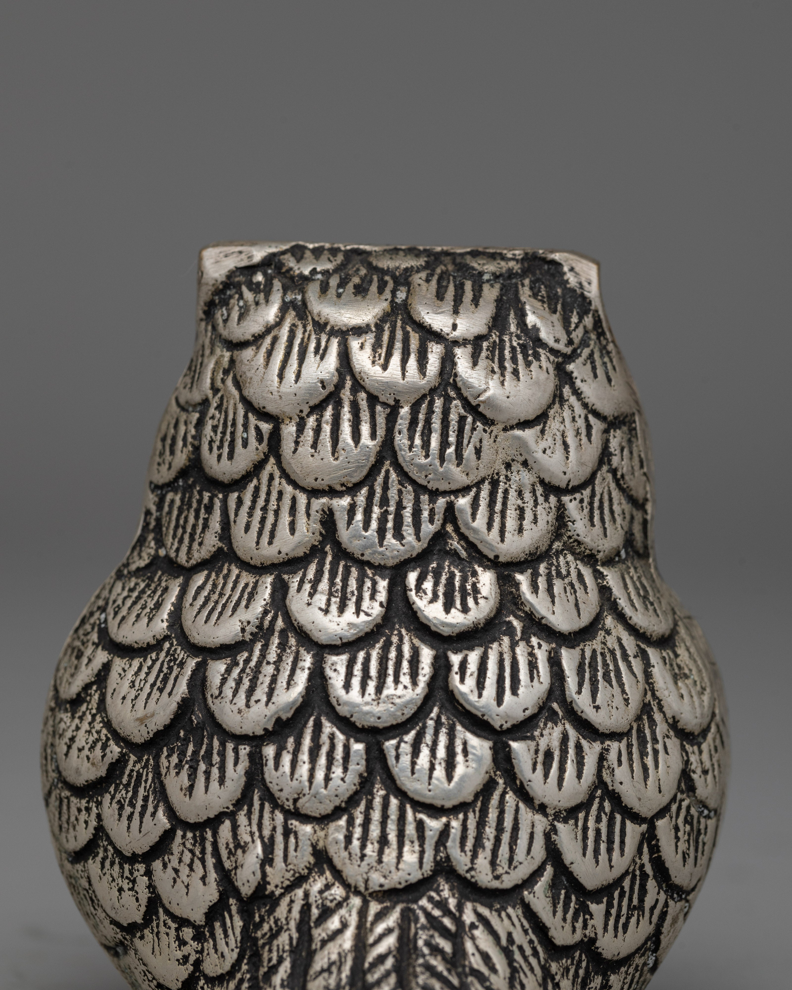 Owl Statue to Scare Birds | Sophisticated Decor Piece for Home