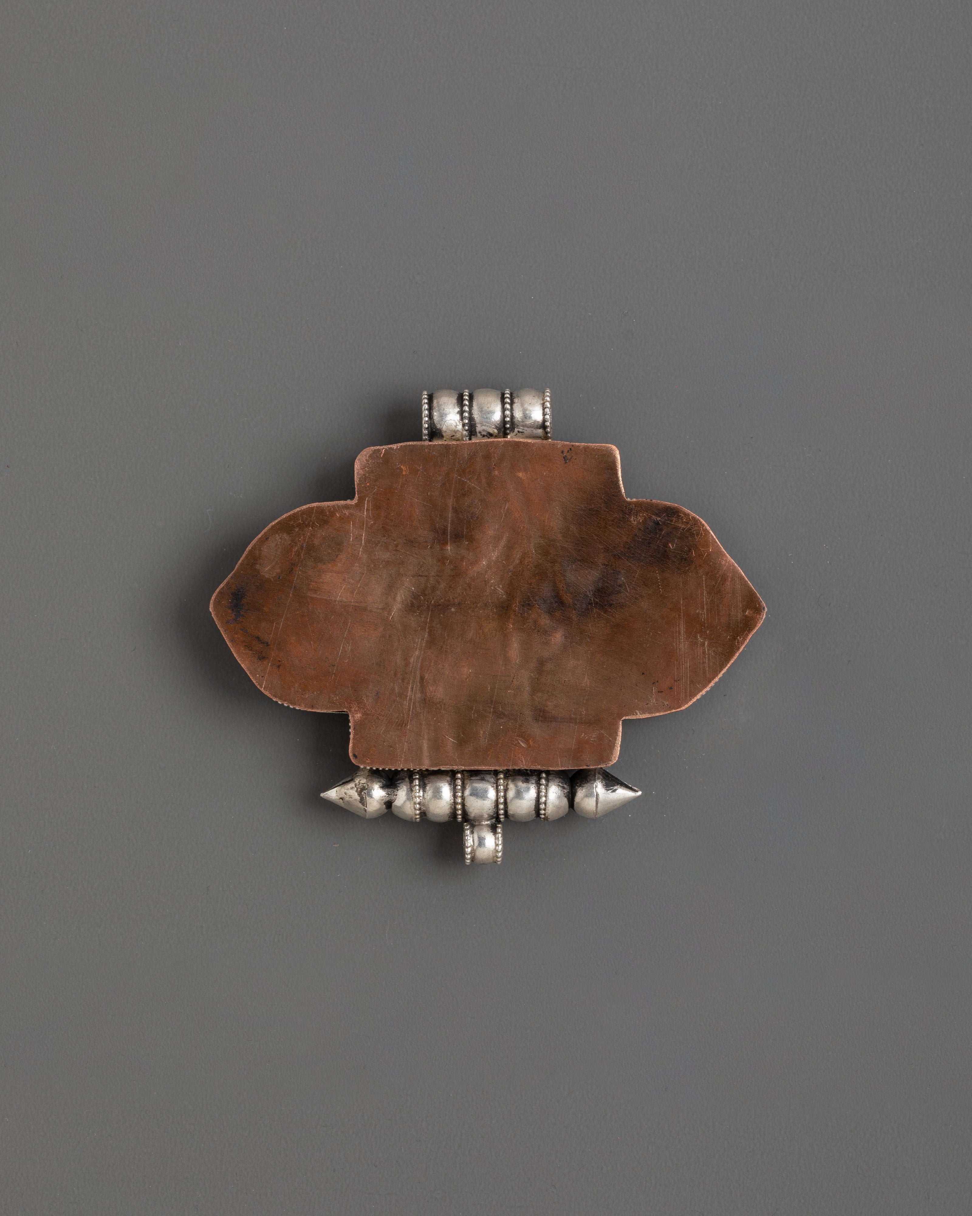 Handmade Spiritual Ghau Box Locket | Symbol of Spiritual Protection