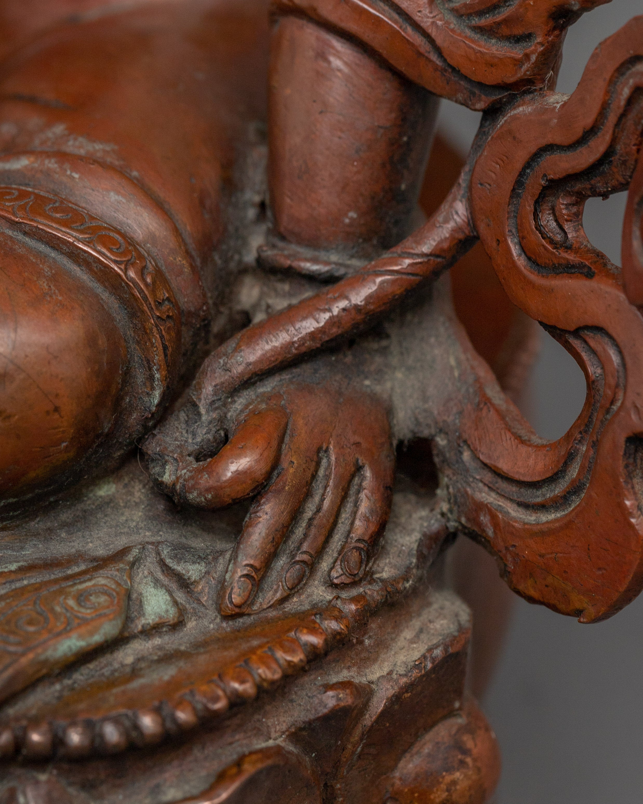 Dharma Practitioner Chenrezig Statue | Avalokiteshvara Figurine