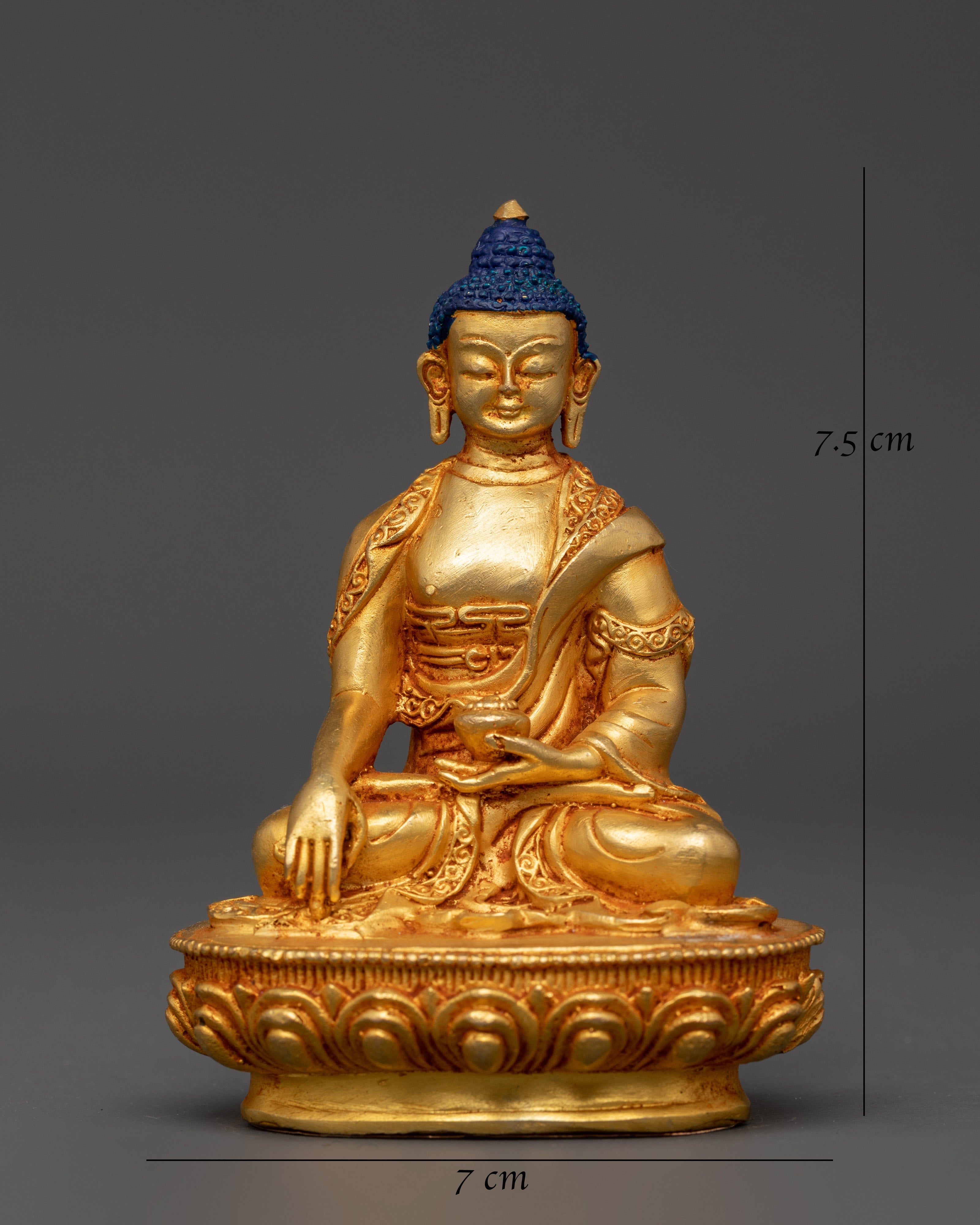 Shakyamuni Buddha Statue in Gold-Plated Copper | Buddhist Altar Decor