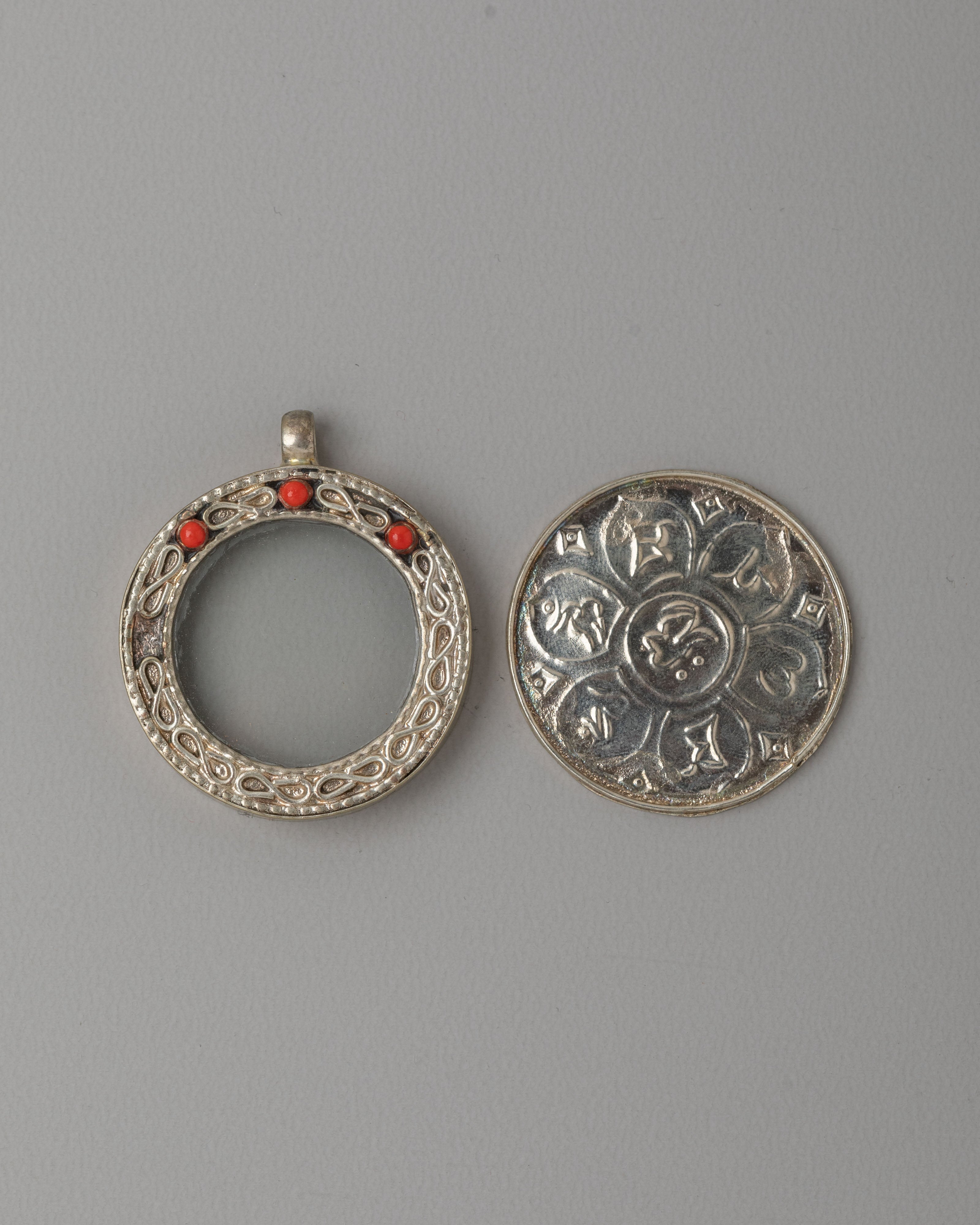 Locket