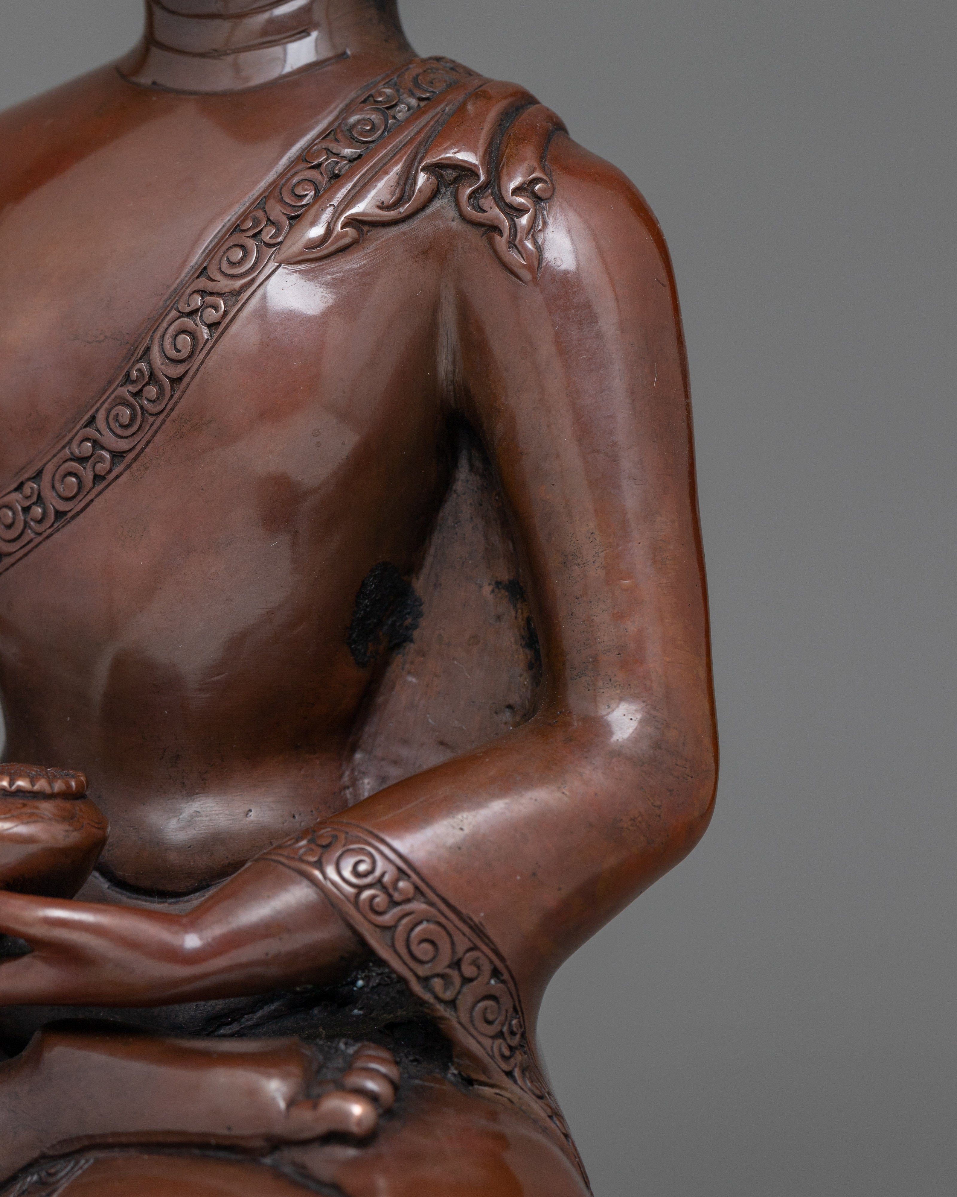 Shakyamuni Buddha statue For Home Shrine | Beacon of Enlightenment