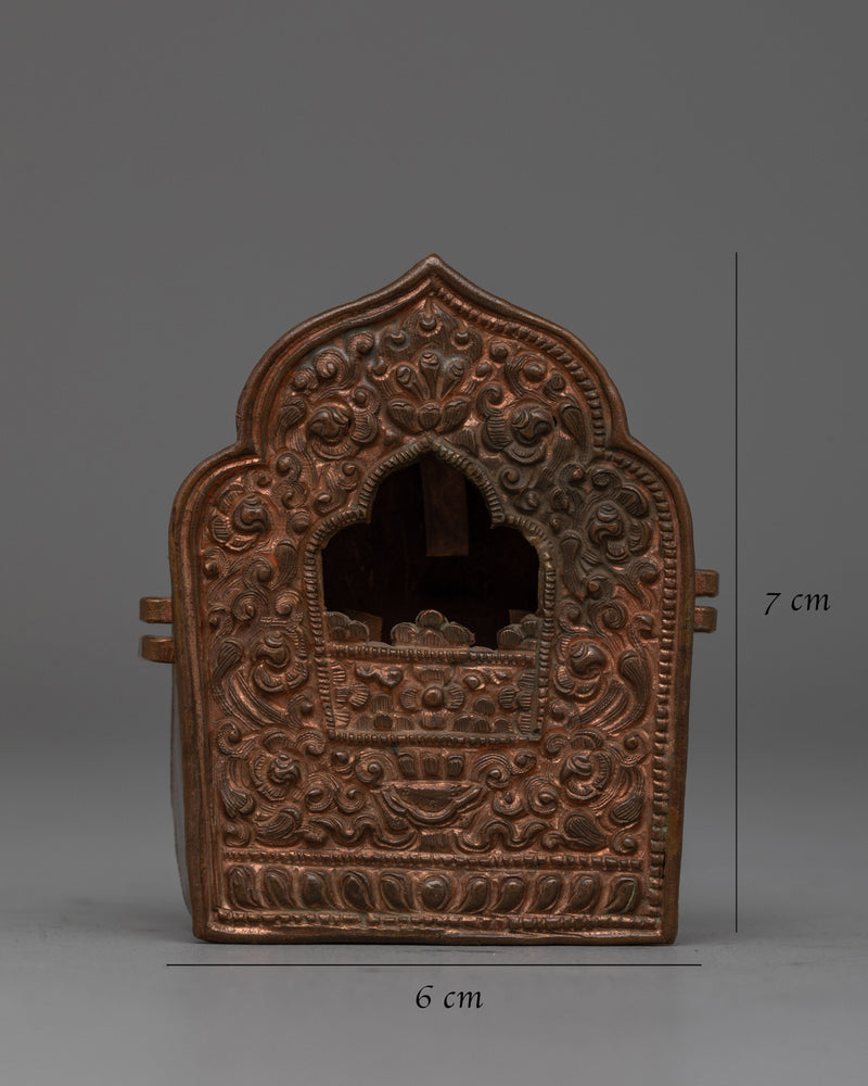 Tibetan Buddhist Ghau Box | Sacred Buddhist Amulet Holder