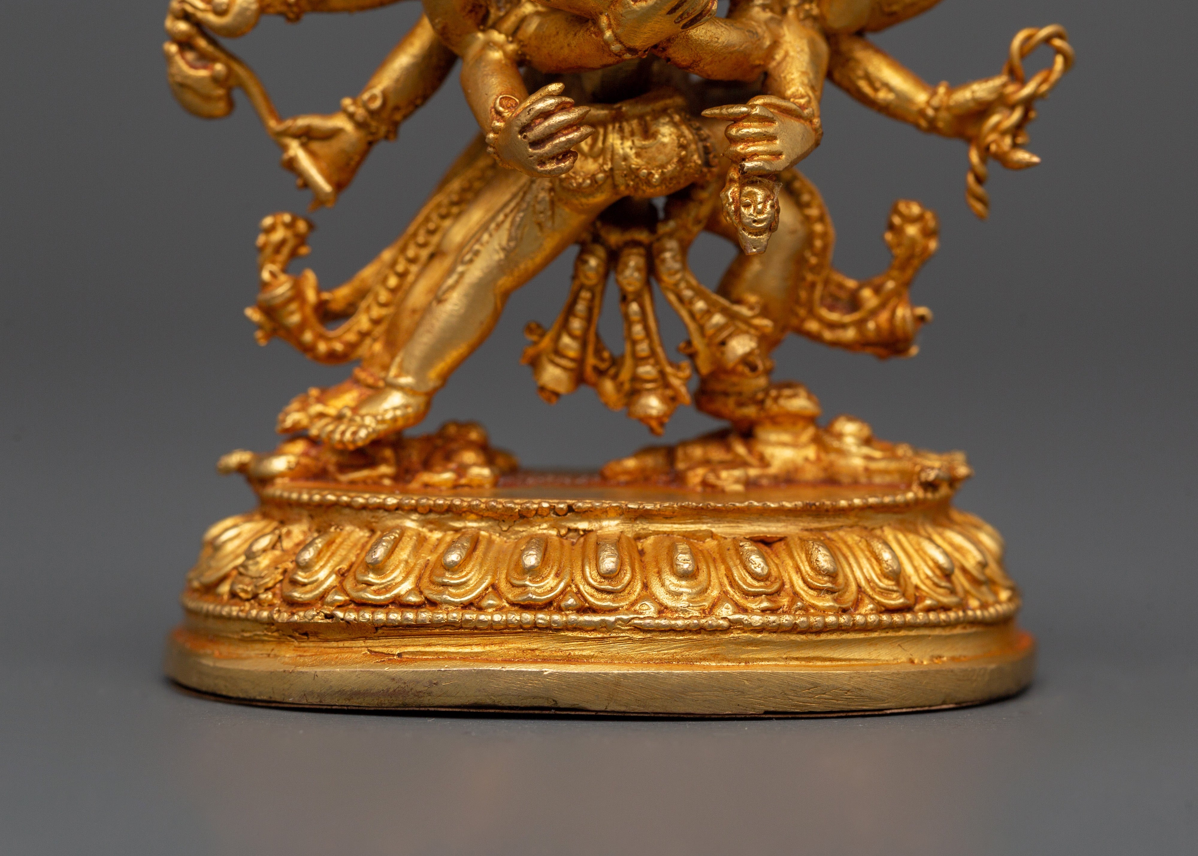 Chakrasambhara Statue in Gold-Plated Copper | Tantric Deity Sculpture for Zen Artwork