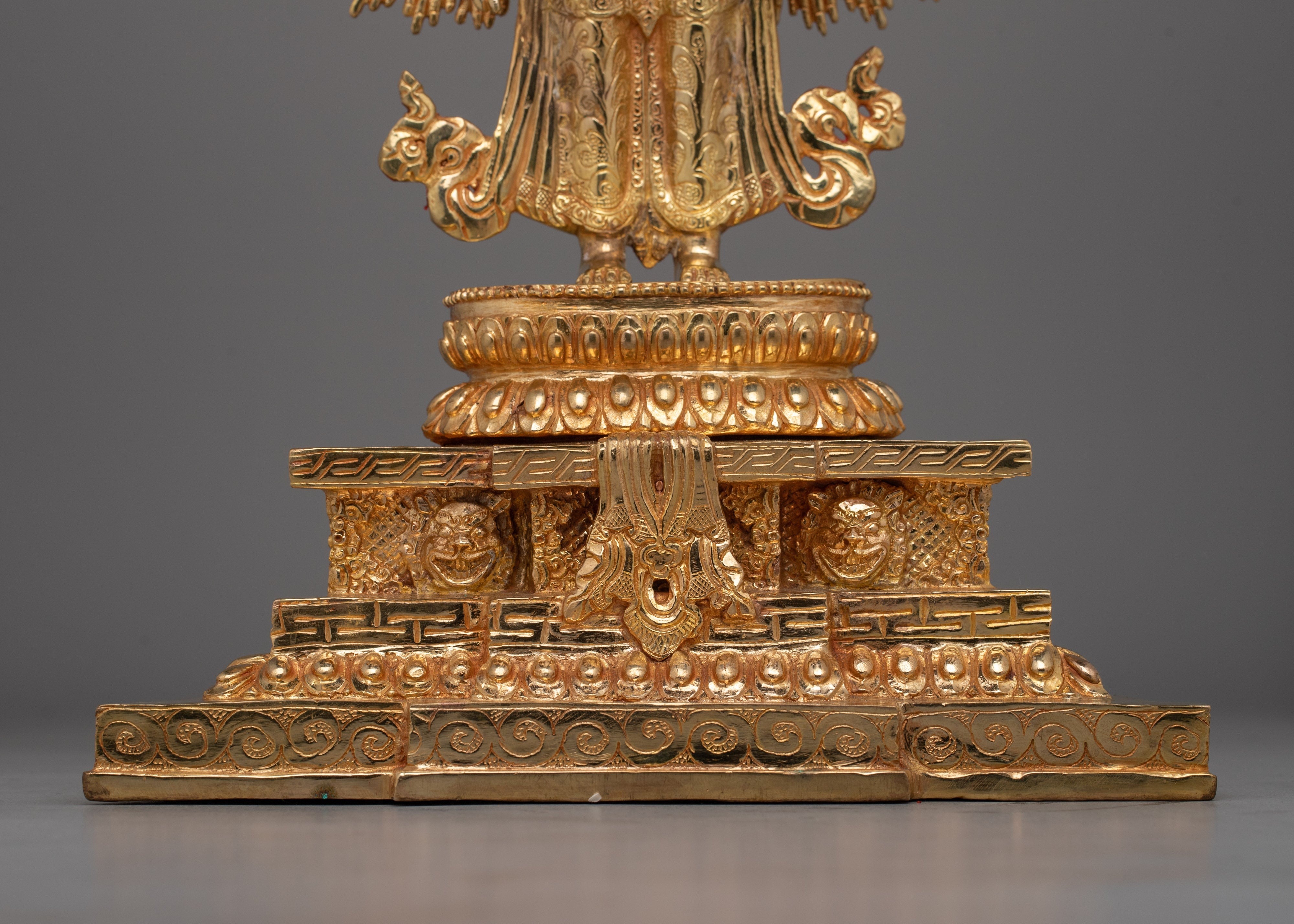Nyungne 1000-Armed Chenrezig Statue | Detailed Sculpture for Peaceful Home Décor and Spiritual Practice