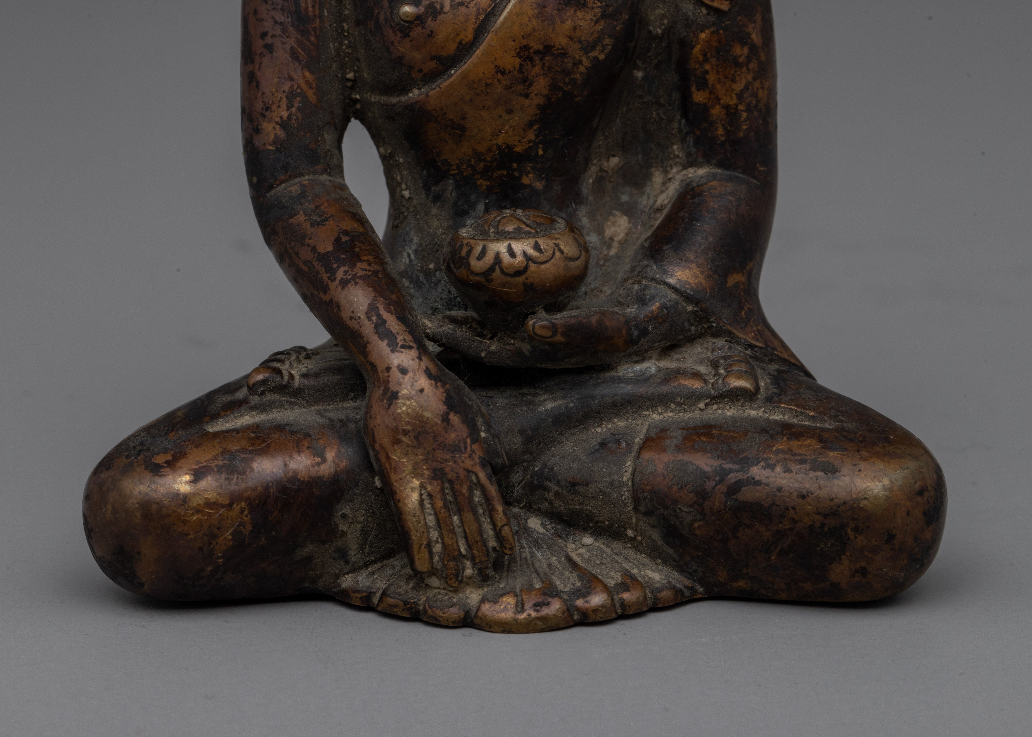 The Shakyamuni Buddha Statue | Artisan Buddhist Decor for Meditation, Peace, and Spiritual Growth