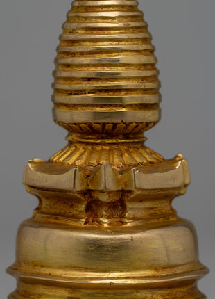 Gold-Plated Tibetan Buddhist Stupa | Enhancing Mindfulness and Spiritual Energy