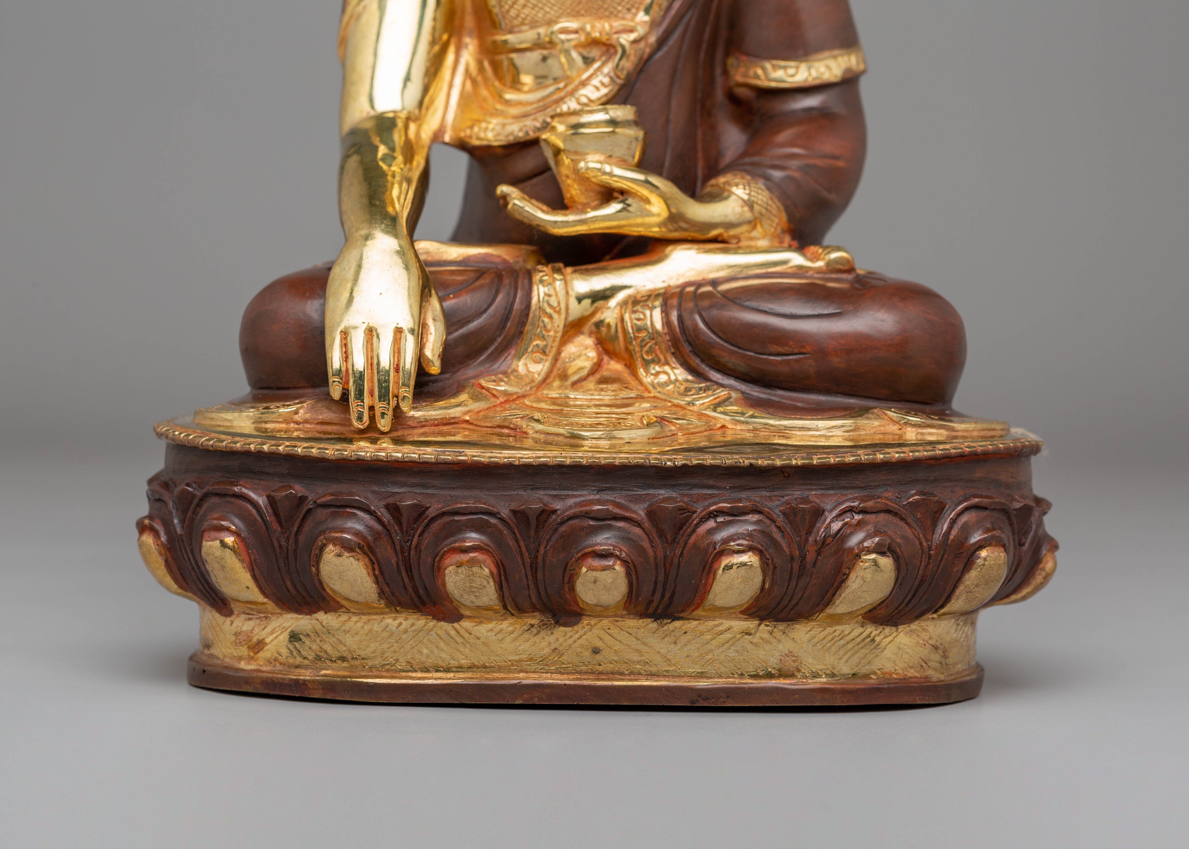 Handmade Shakyamuni Buddha Golden Statue