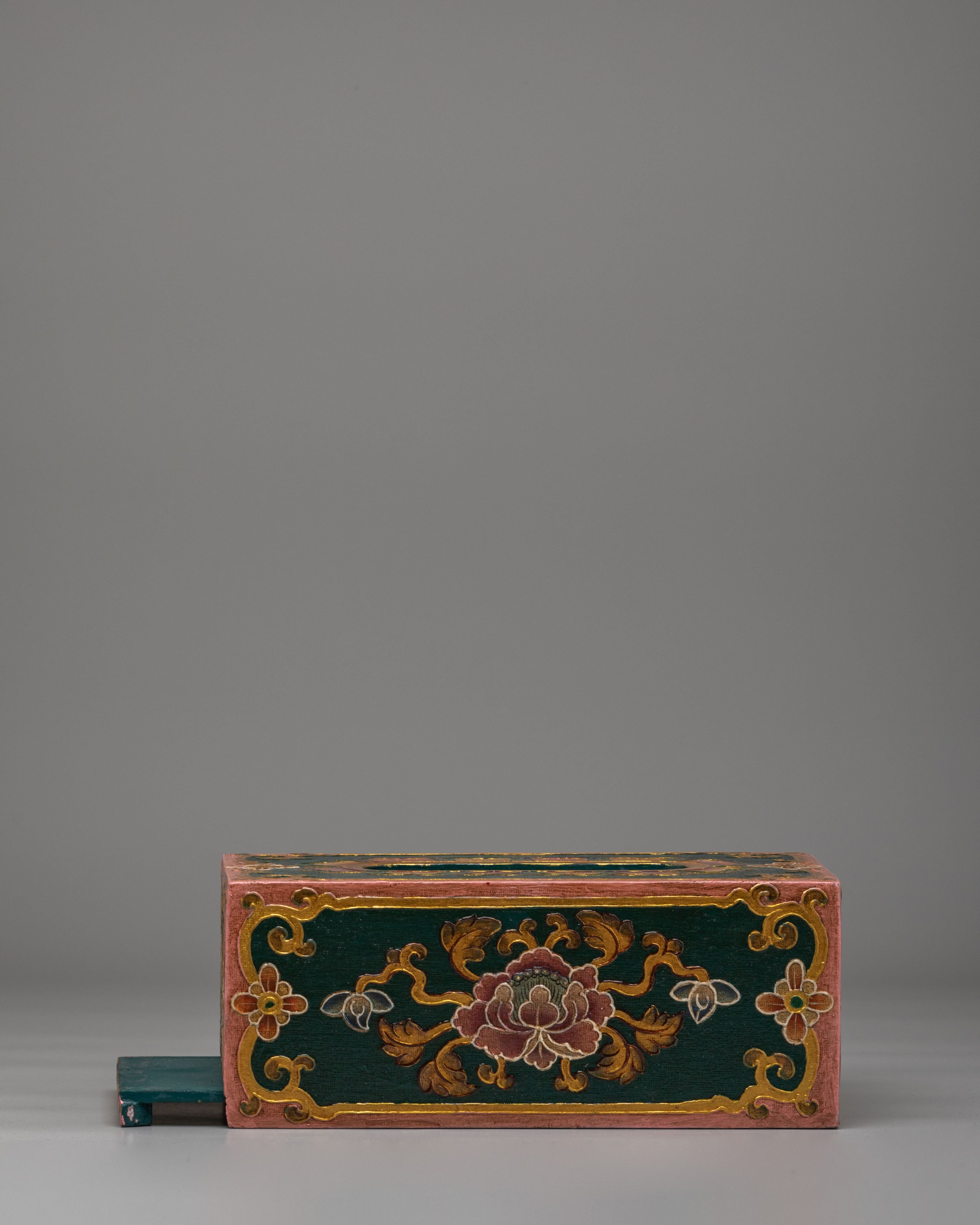 Traditional Tissue Holder | Spiritual Altar Decor