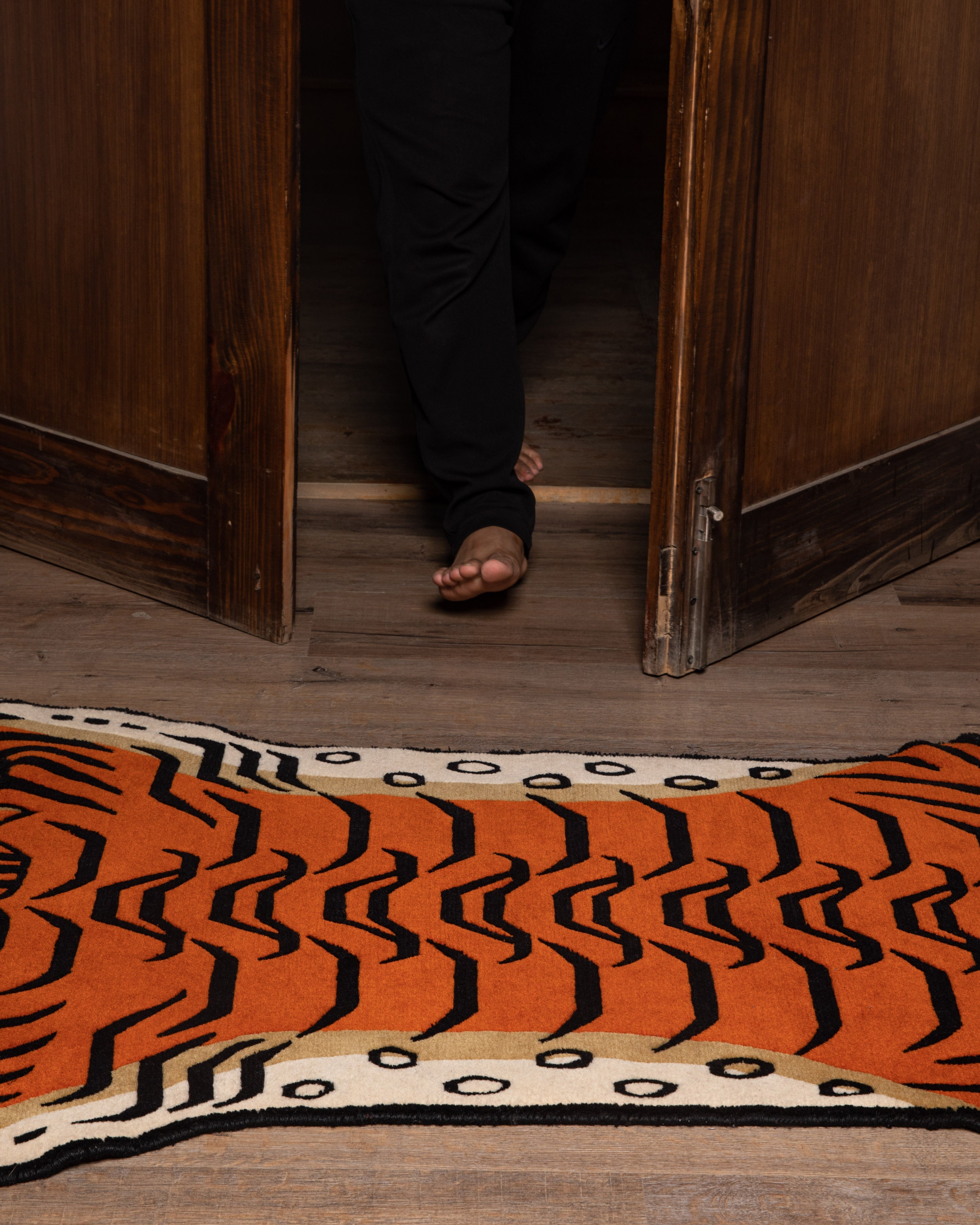 Handmade Decorative Tiger Rug | Hand-Knotted with 100% Tibetan & New Zealand Wool