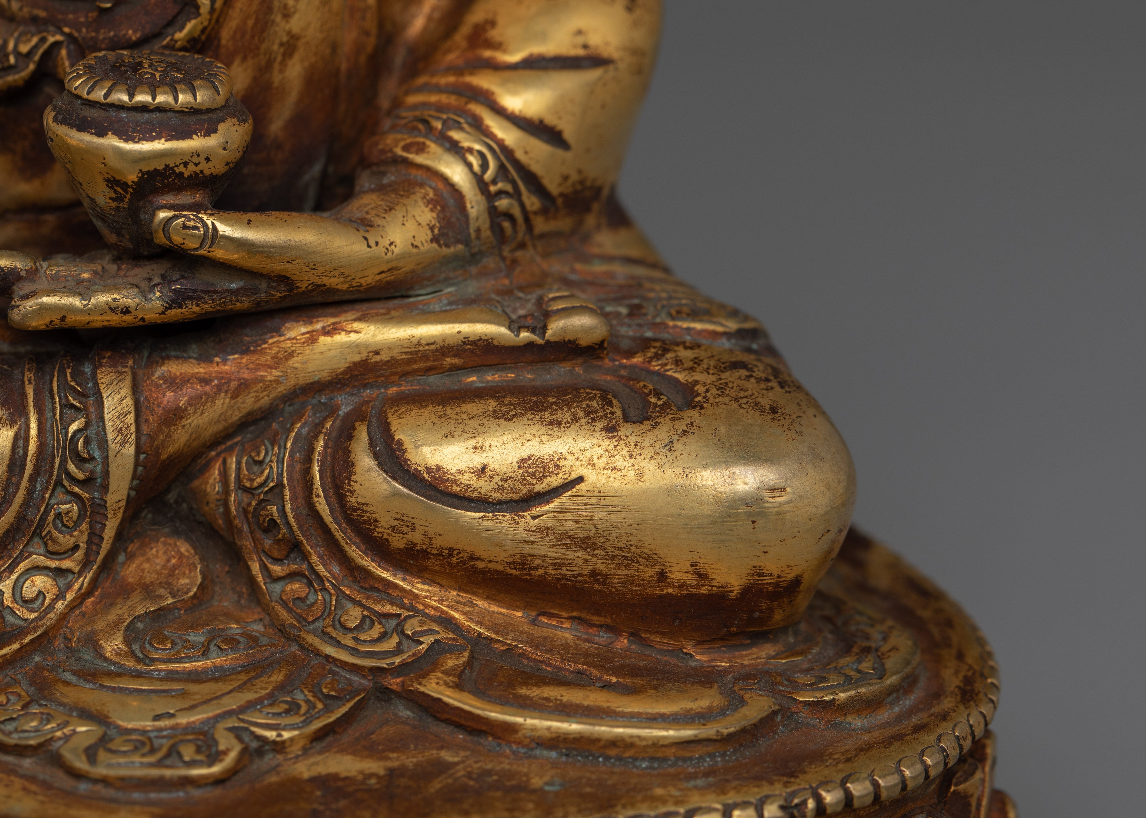 Golden Gautama Buddha with Antique Finish Statue for Spirituality