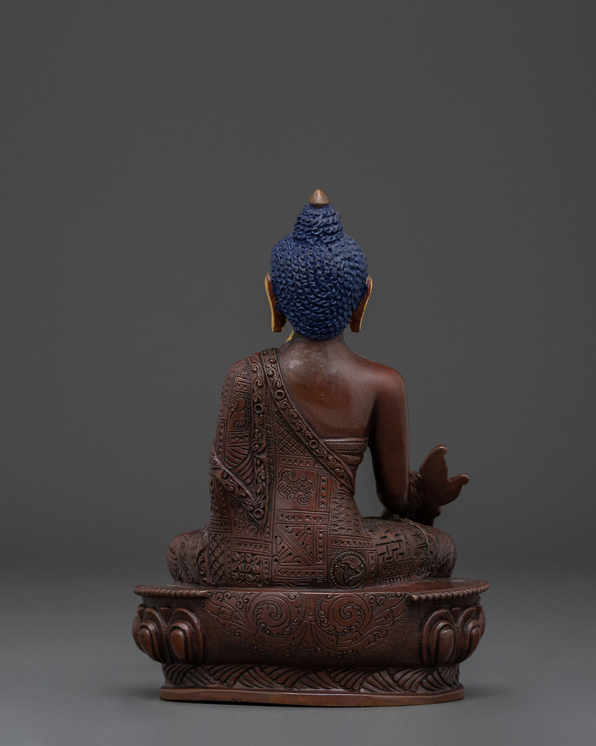 Traditional Bhaisajyaguru Statue | Symbol of Healing and Inner Peace