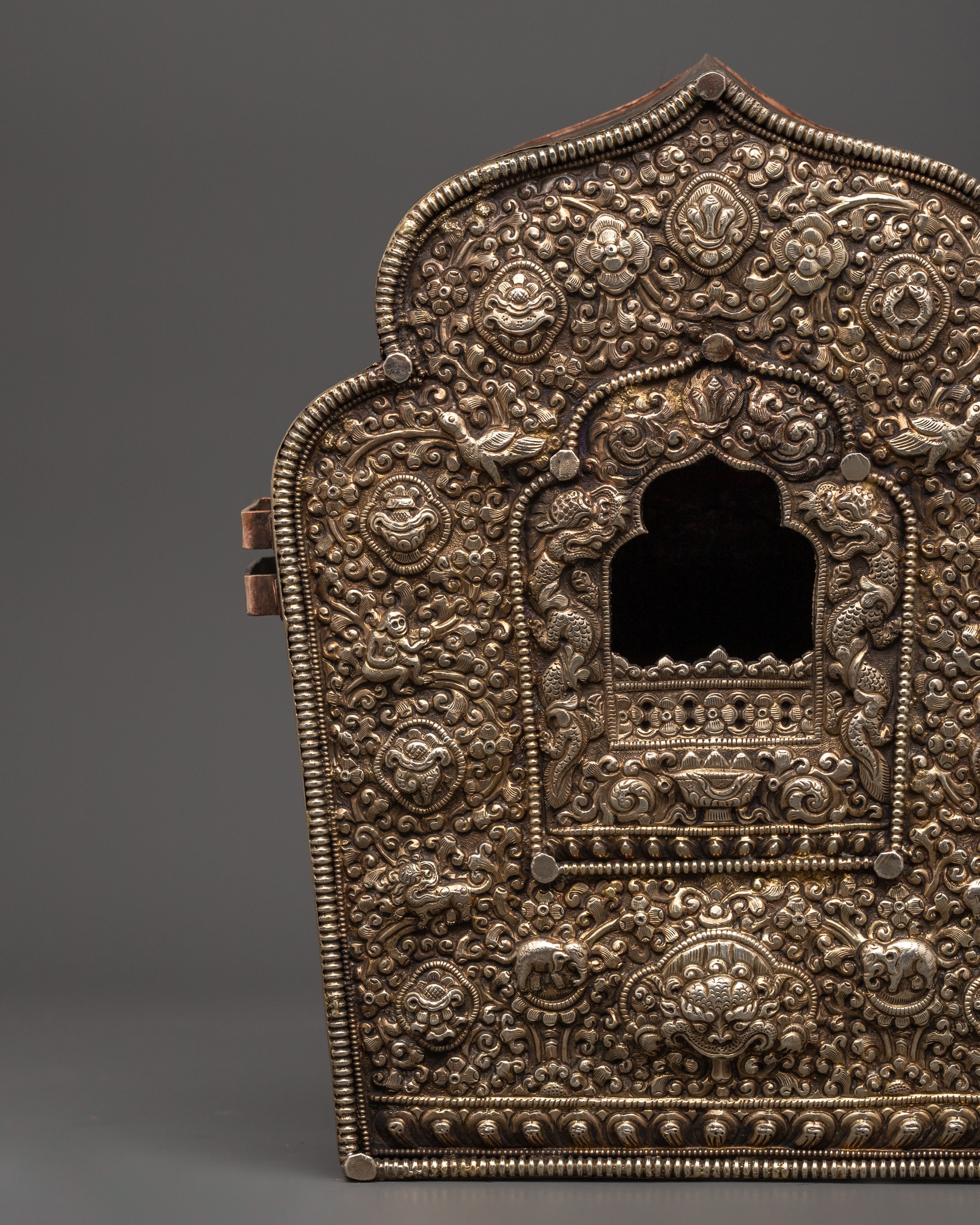 Handcrafted Ghau Box with White Metal & Copper Body | Sacred Relic