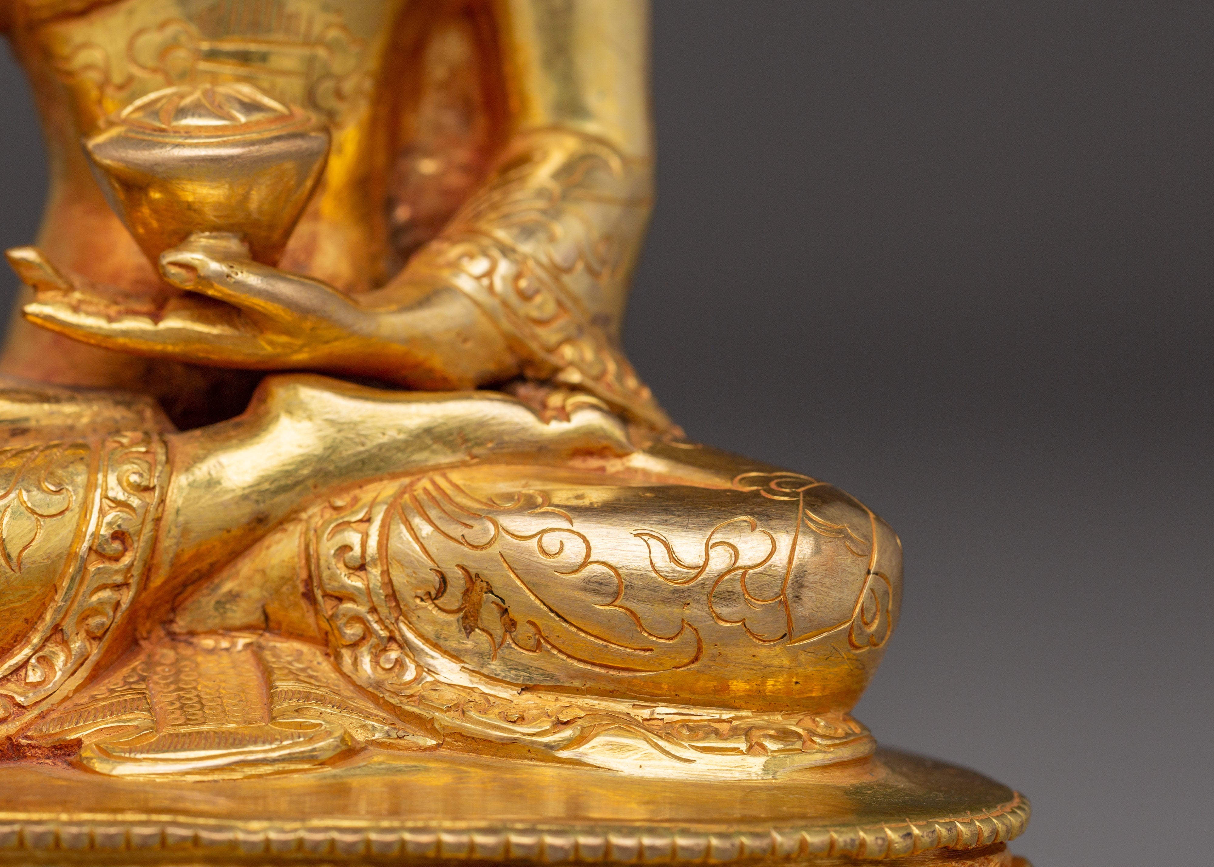 Shakyamuni Buddha Art in Copper | Sacred Buddha Sculpture for Meditation