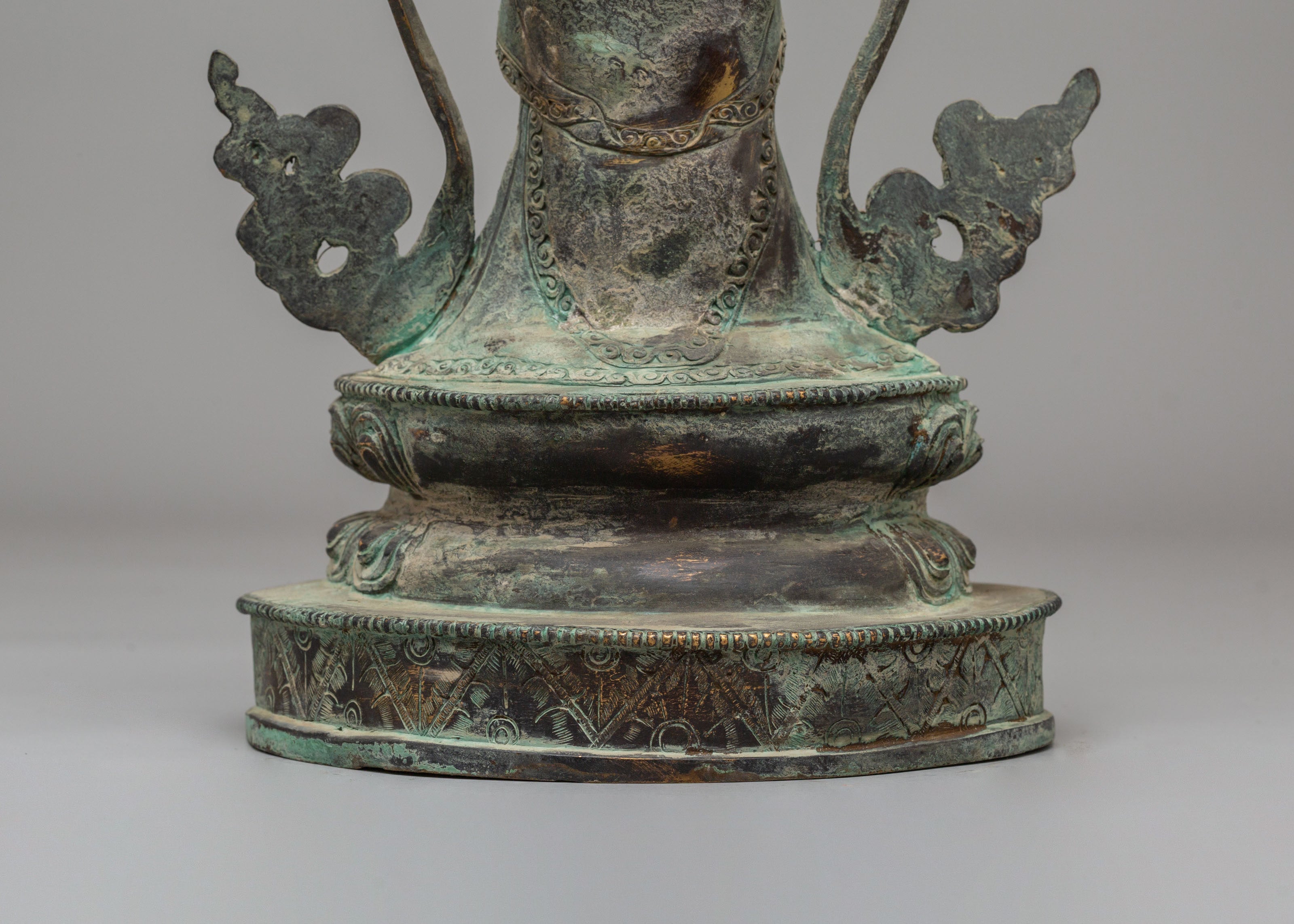 Traditional Siddhaikavira Manjushri Figurine | Spiritual Sculpture for Meditation