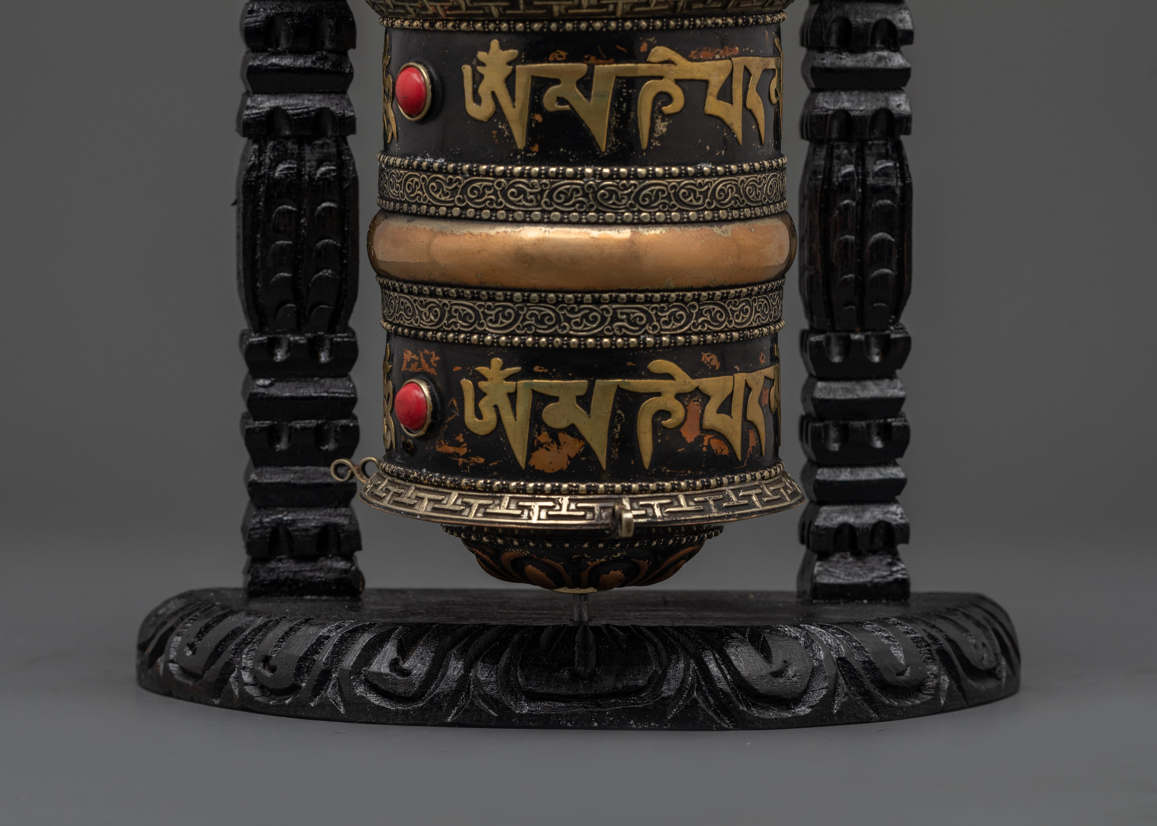 Meditation Prayer Wheel | Traditional Buddhist Wheel with Coral Stones