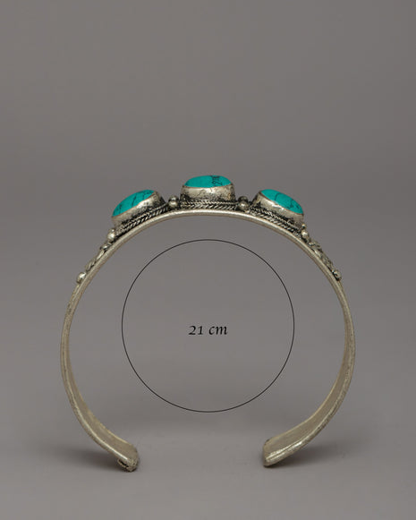 Stylish Himalayan Bracelet | Perfect Blend of Beauty and Buddhist Symbolism