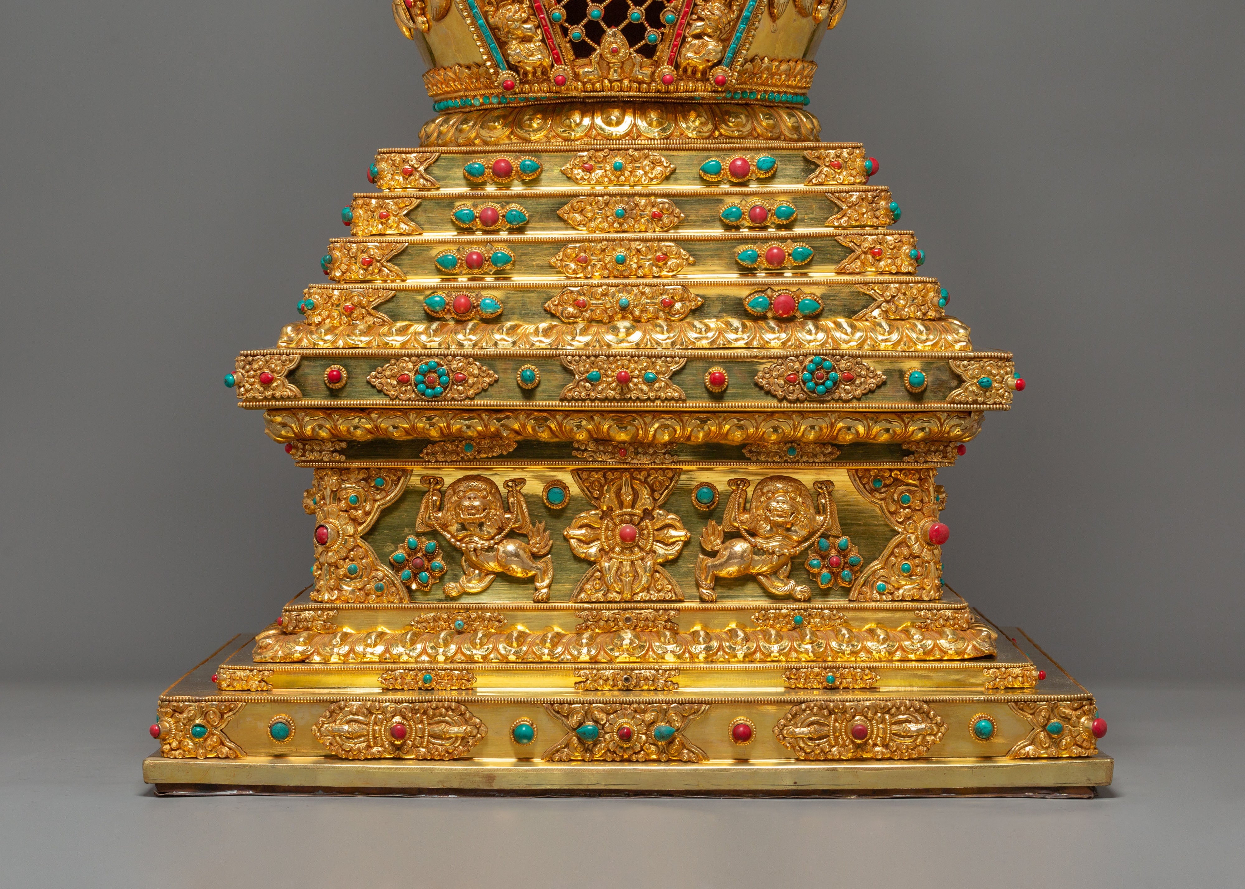 Golden Stupa for Atlar | Symbol of Wisdom