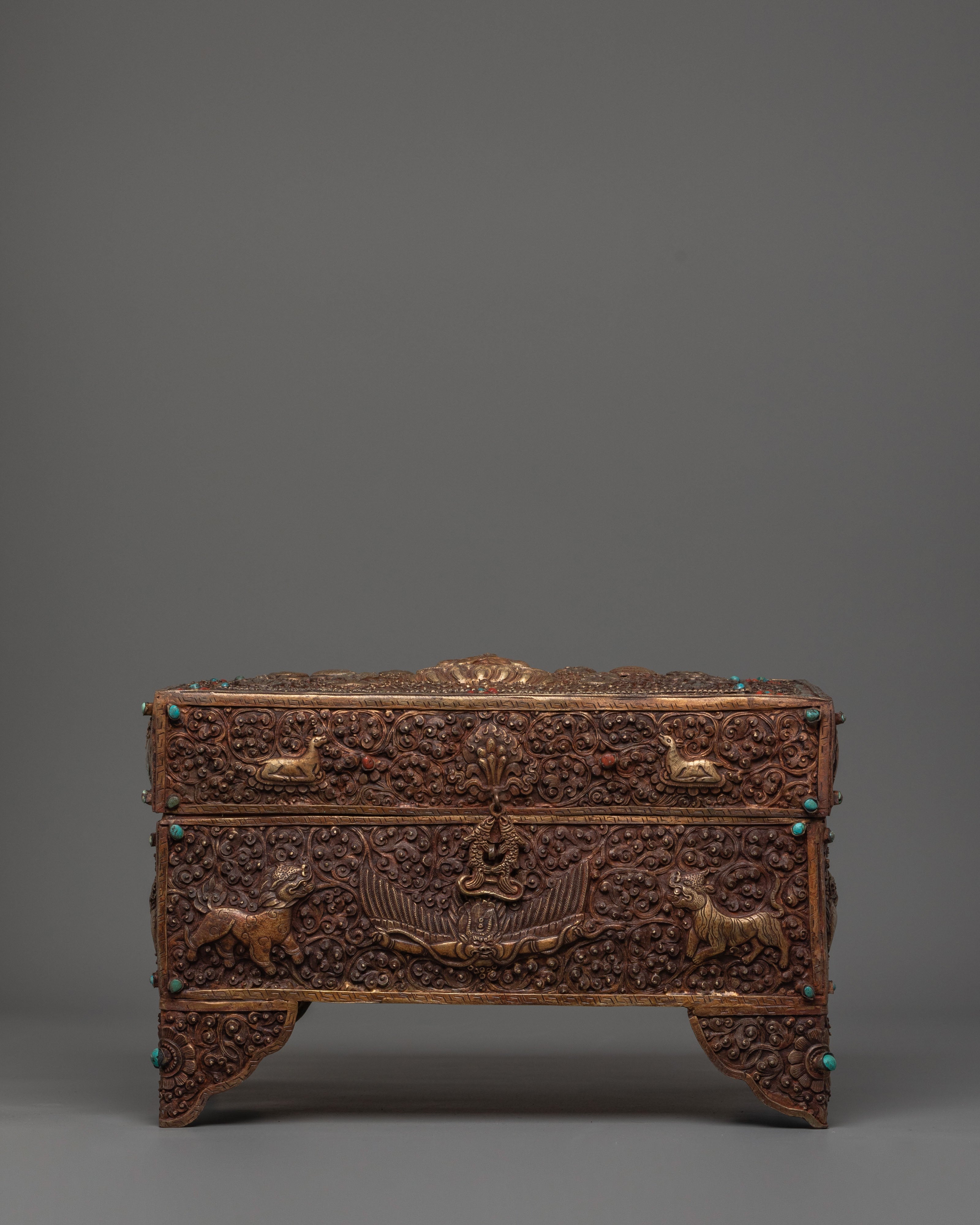 Avalokitesvara Carved Altar Box | Symbol of Wisdom