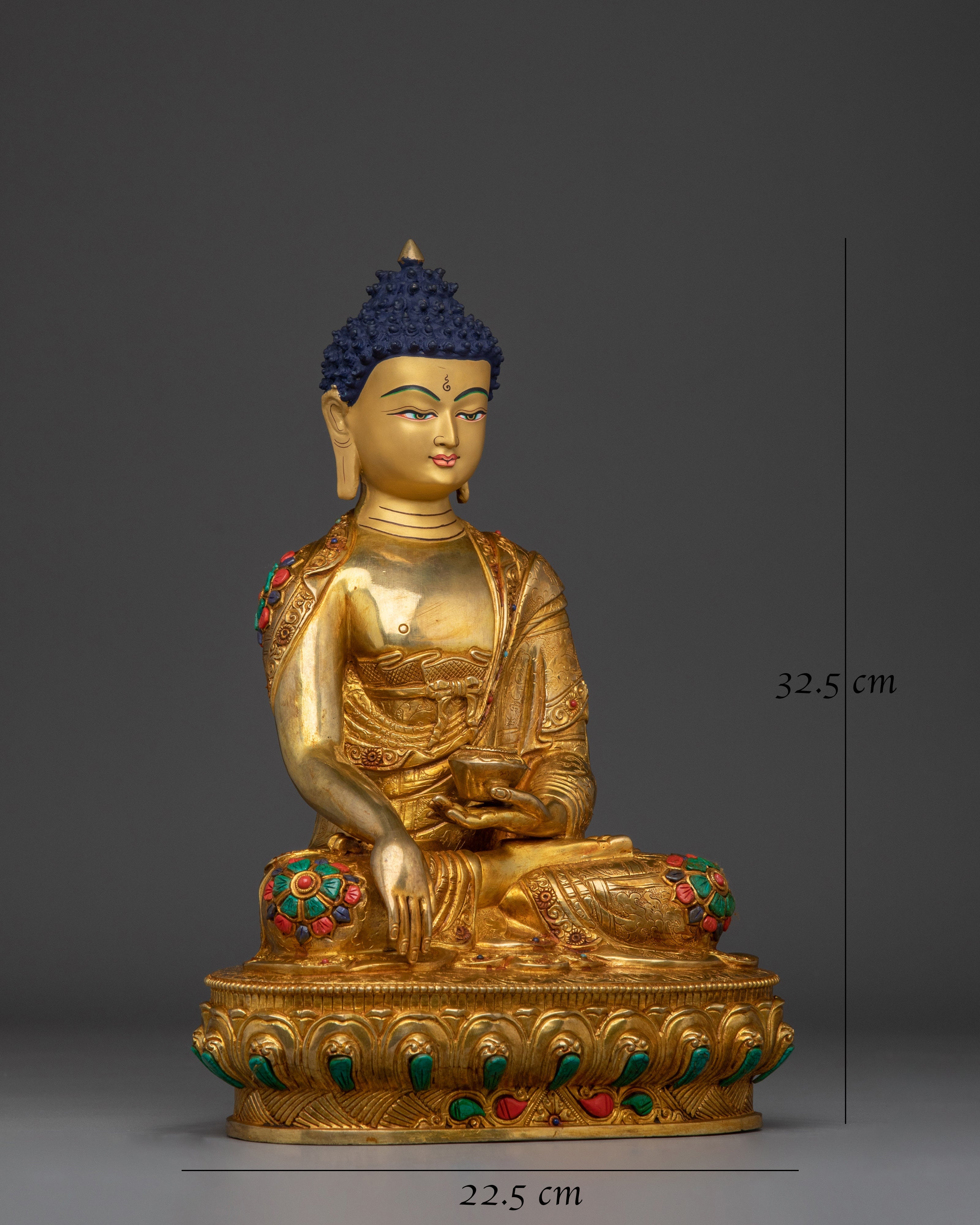 shakyamuni-buddha-sacred-figure